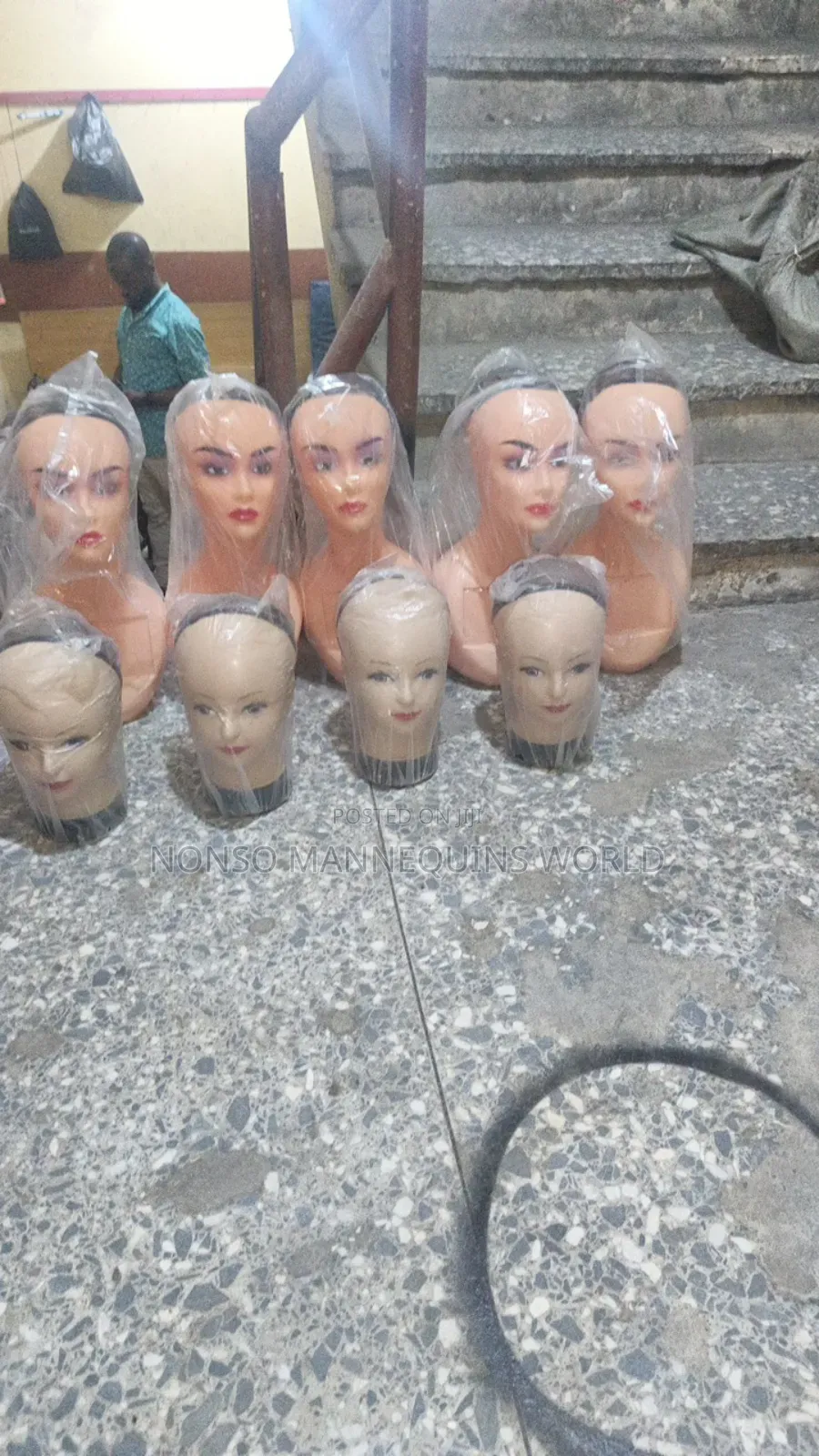 Long Neck Plastic Mannequin Heads
