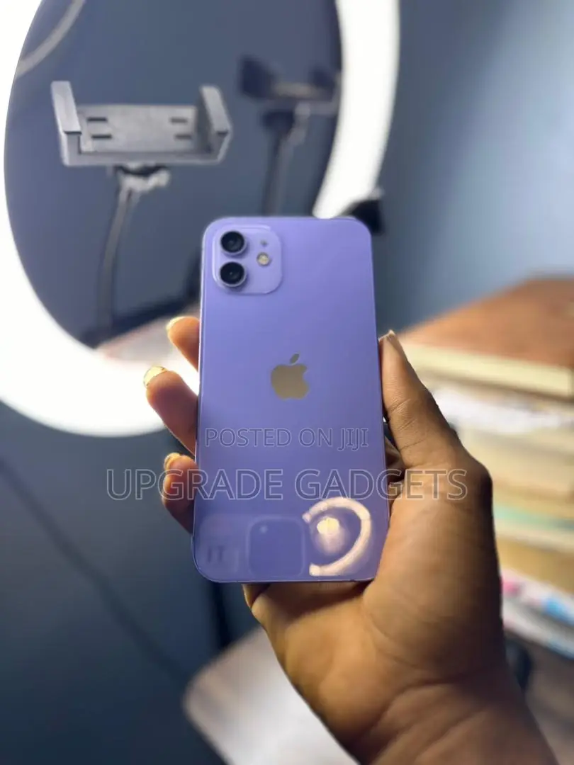 Apple iPhone 12 64 GB