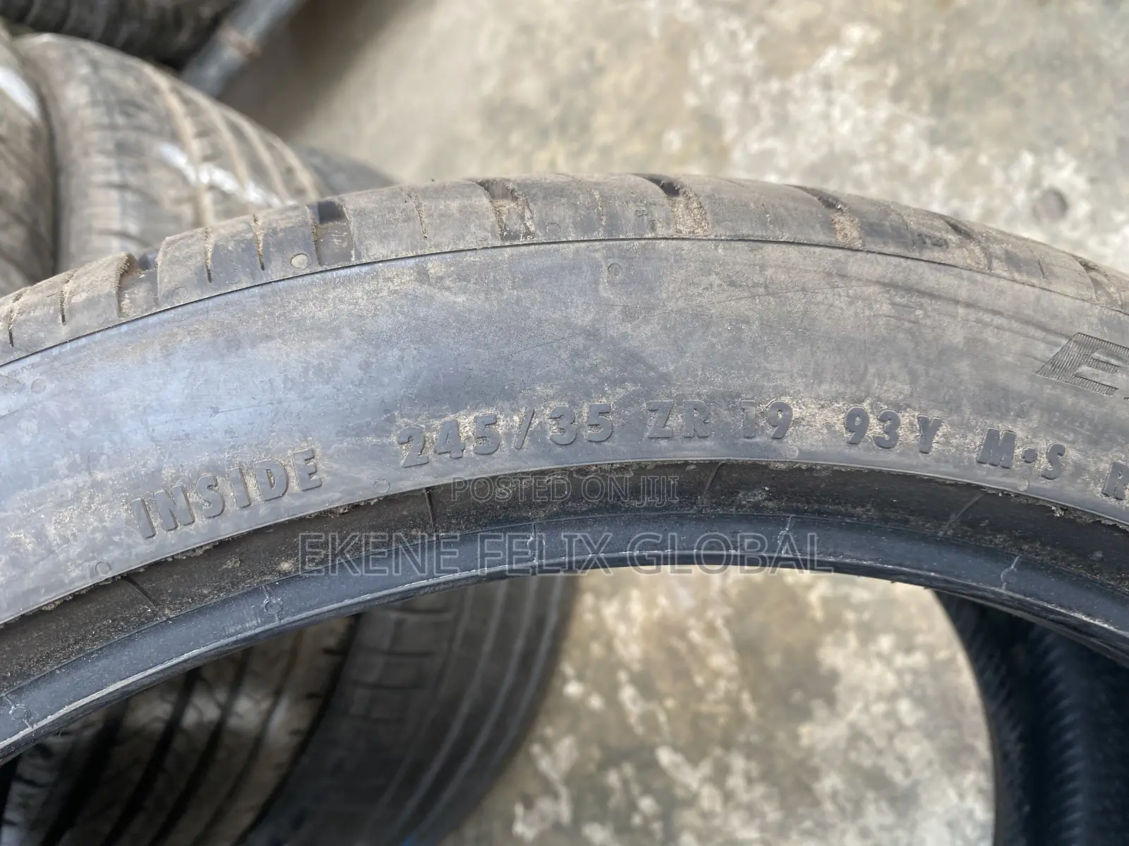 245/35/19 Continental