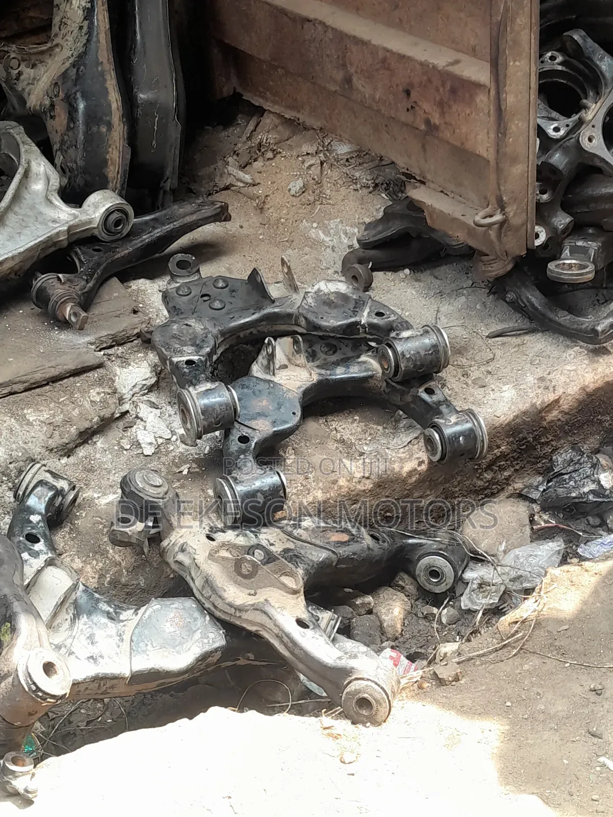 Toyota Sequoia and Tundra Front Lower Arm 2005