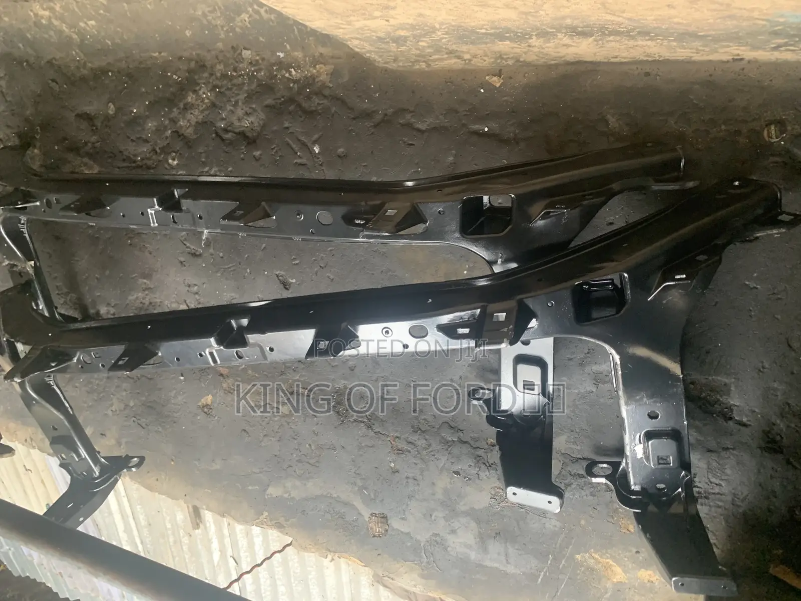 Front Cut Ford F1-50 2020