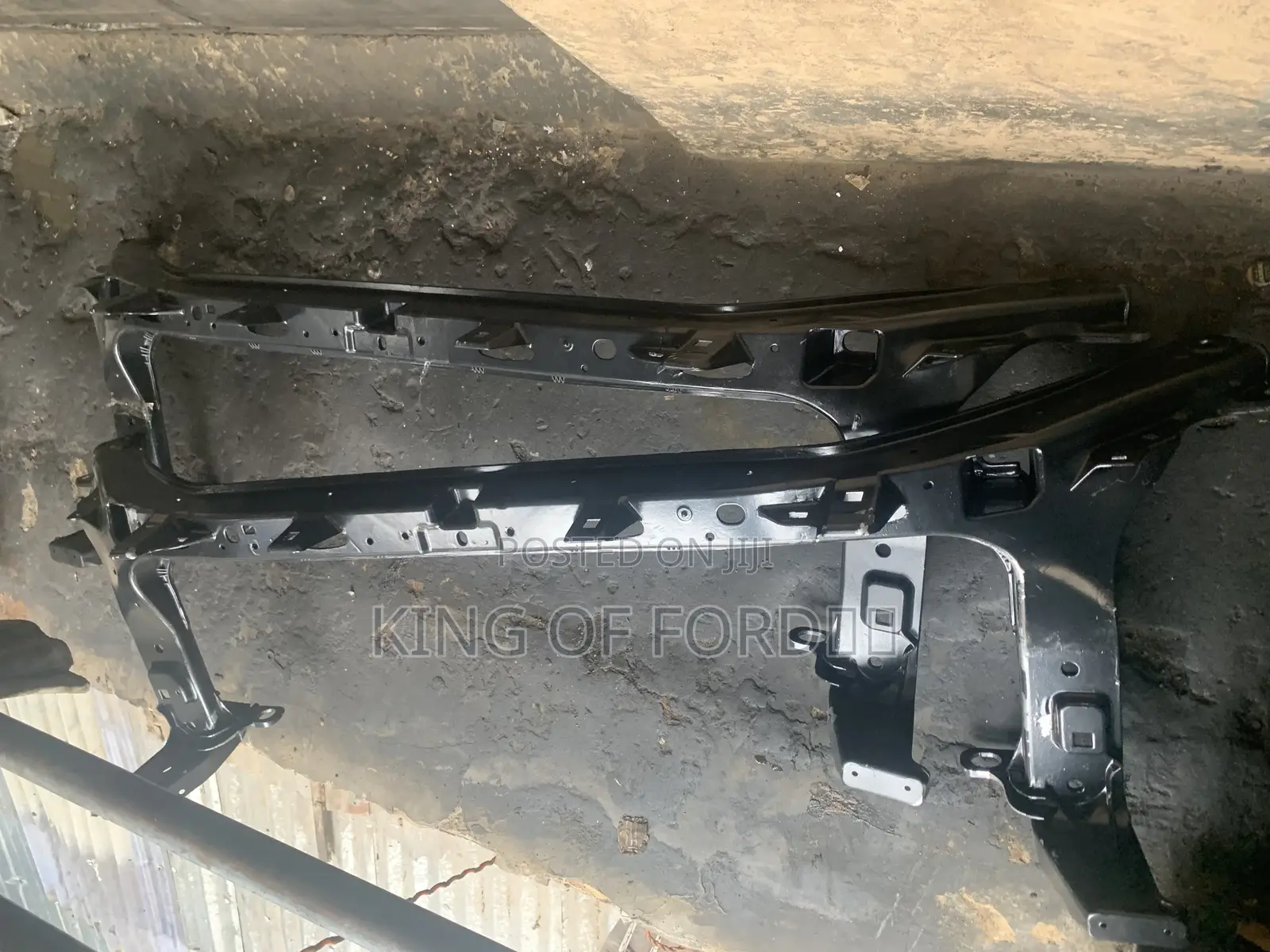 Front Cut Ford F1-50 2020