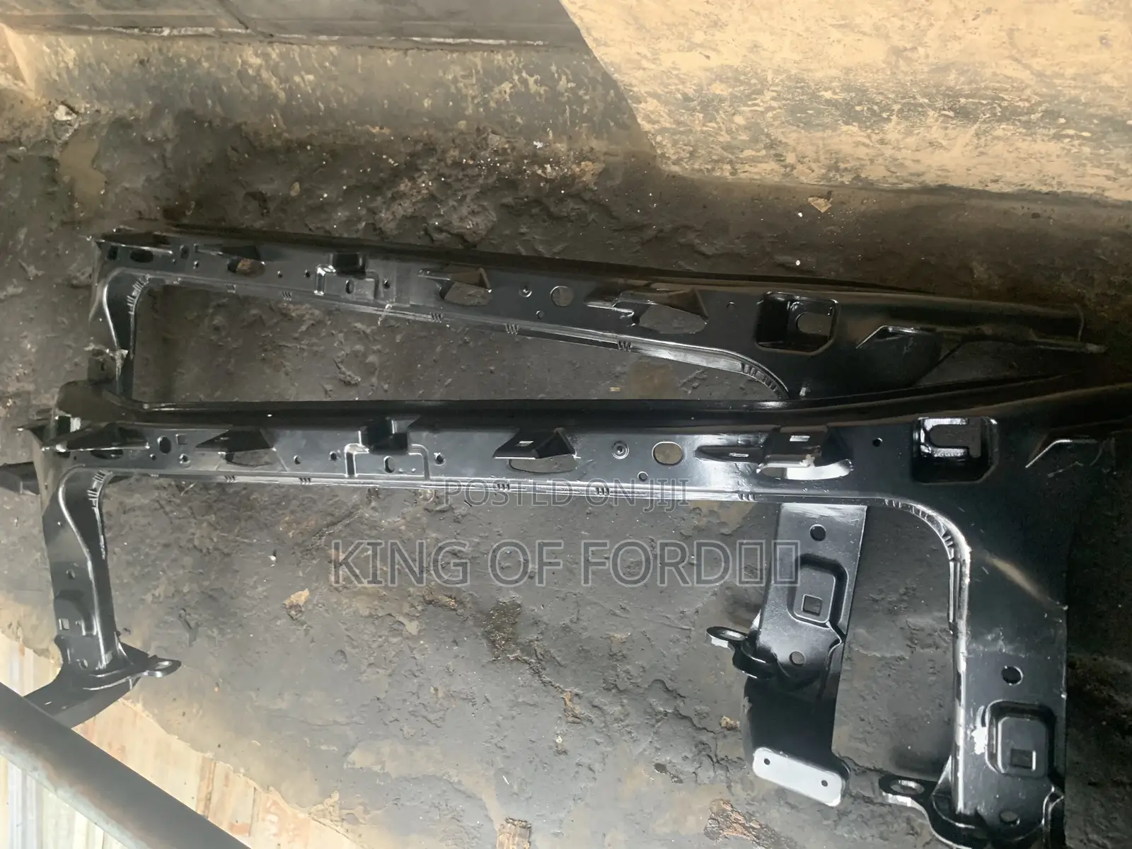 Front Cut Ford F1-50 2020