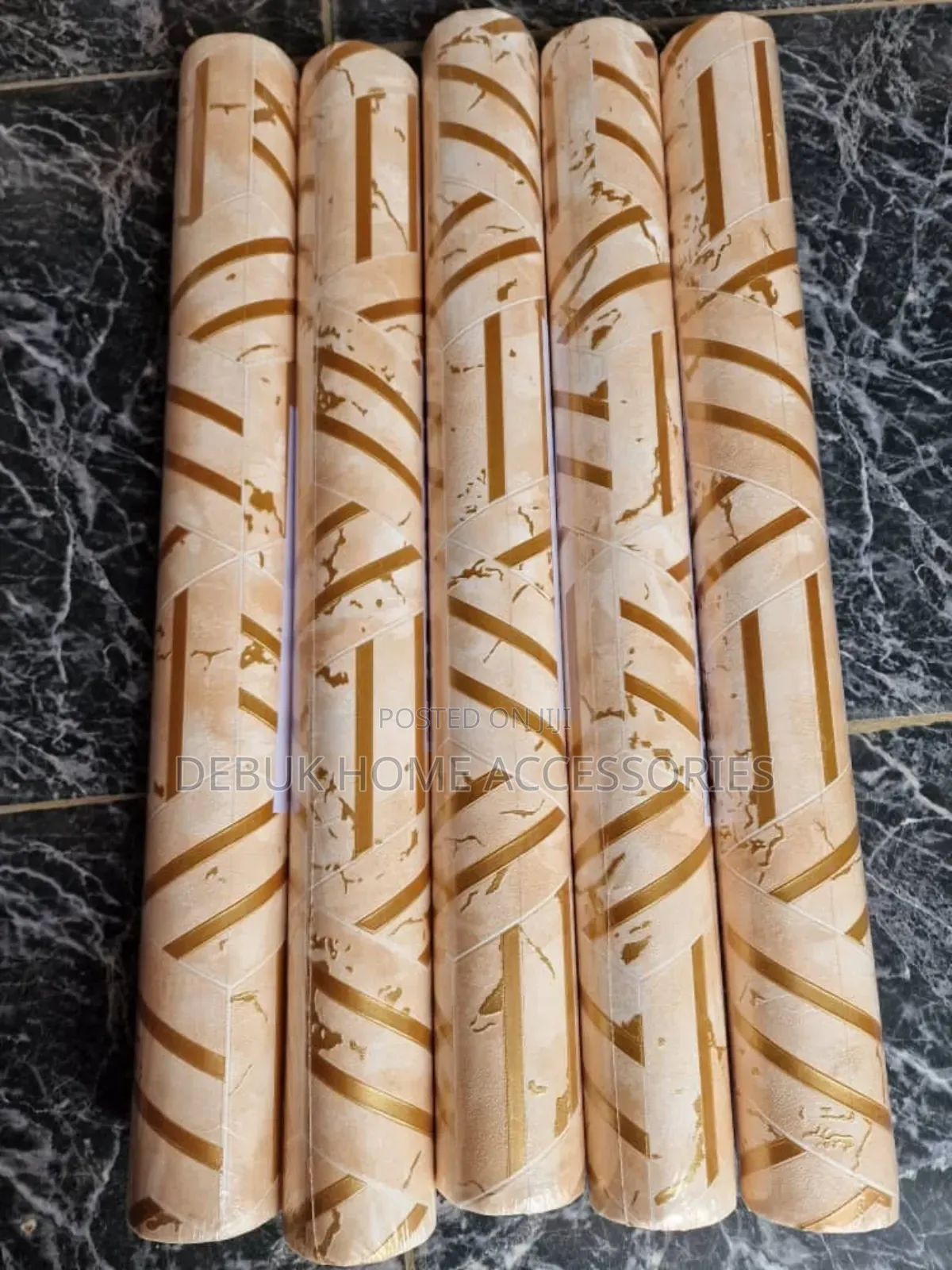 Unique Gold Stripes Wallpaper
