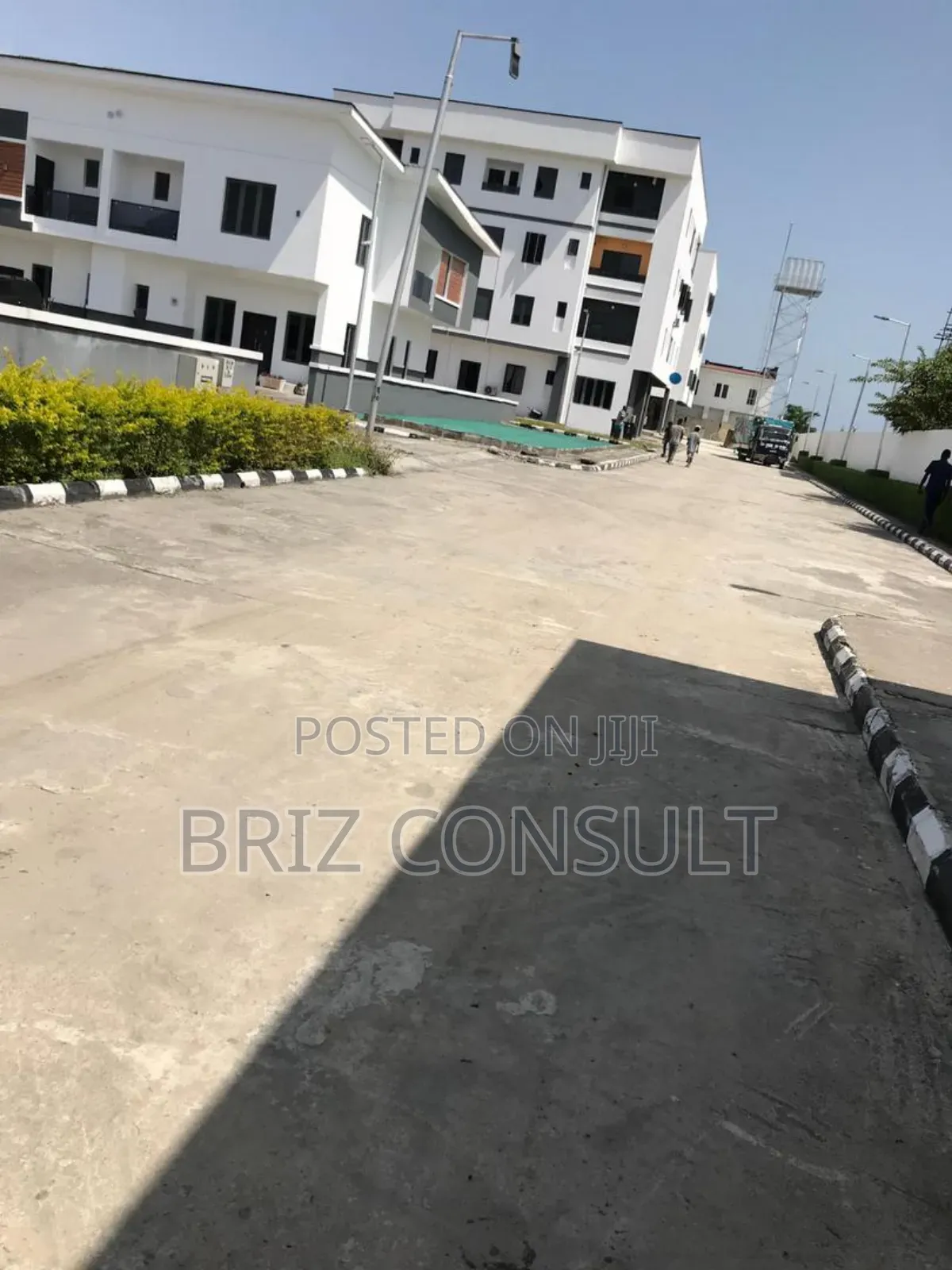 3bdrm Apartment in Cumberwall Court, Abijo for sale