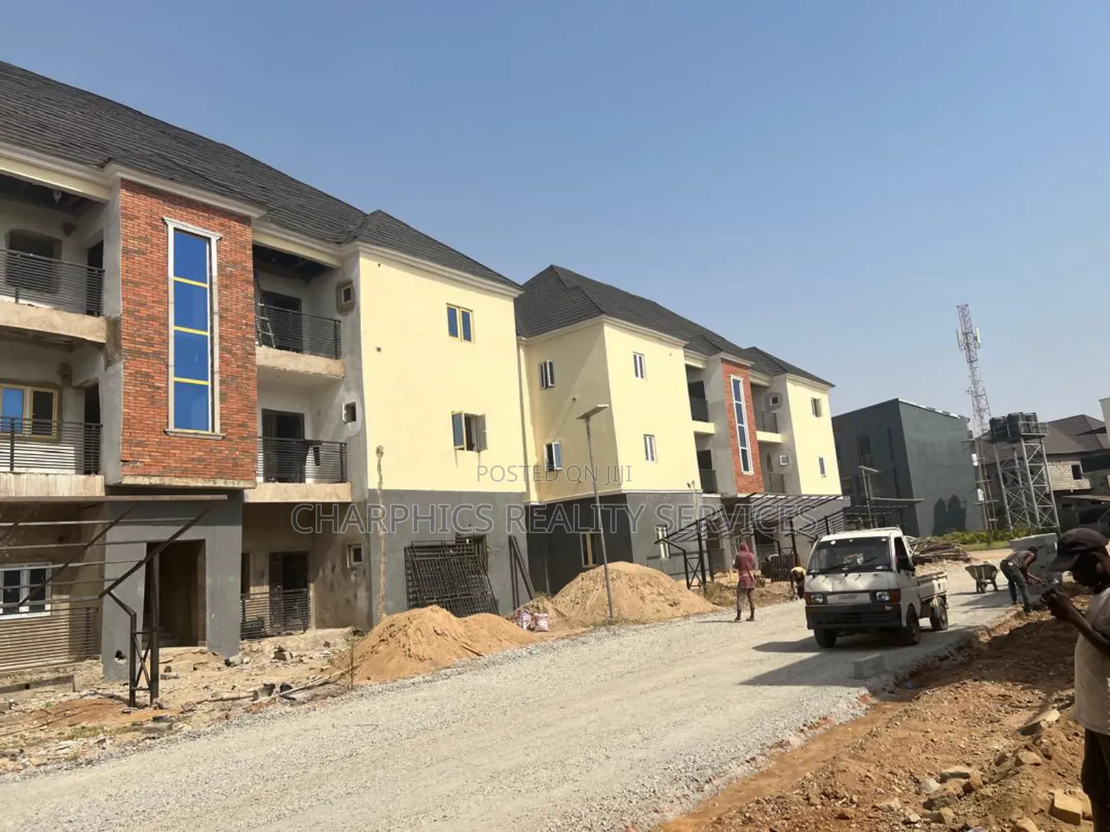 2bdrm Block of Flats in Kiami for sale