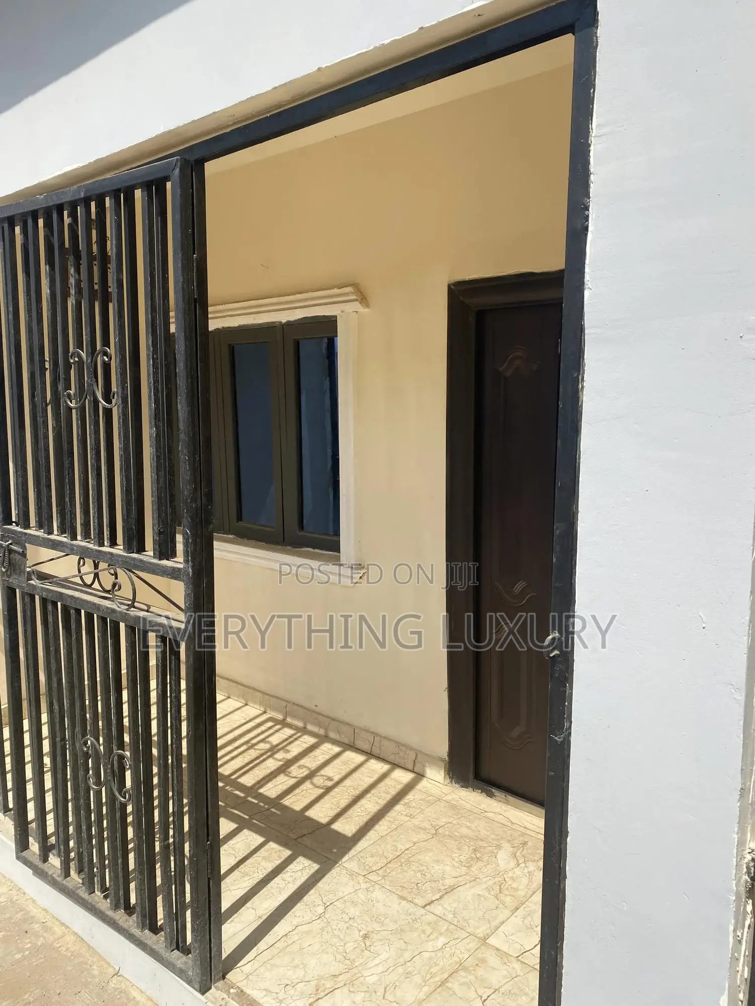 2bdrm Block of Flats in Ushafa for rent