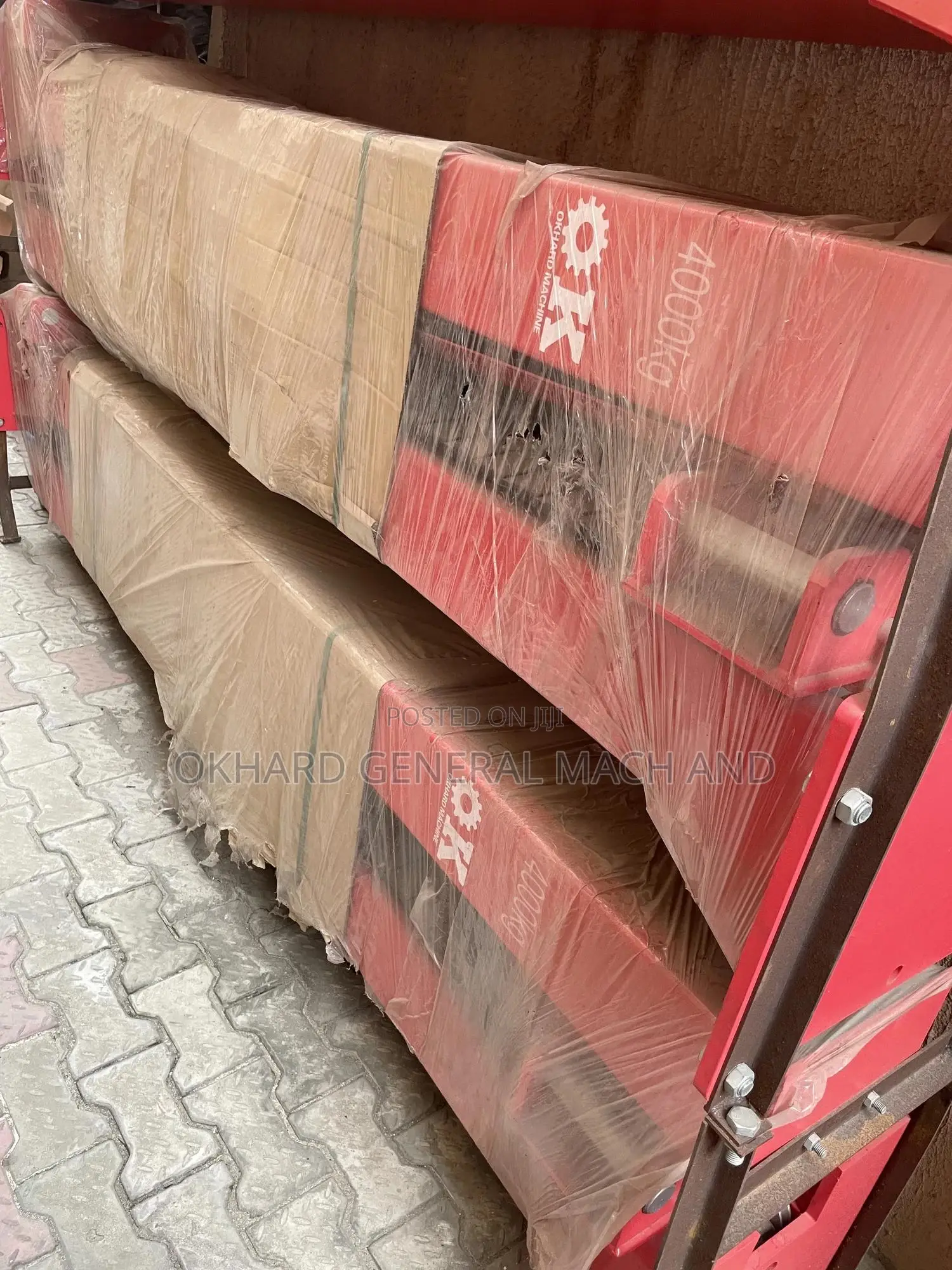 Electric 2 Post Car Lifter
