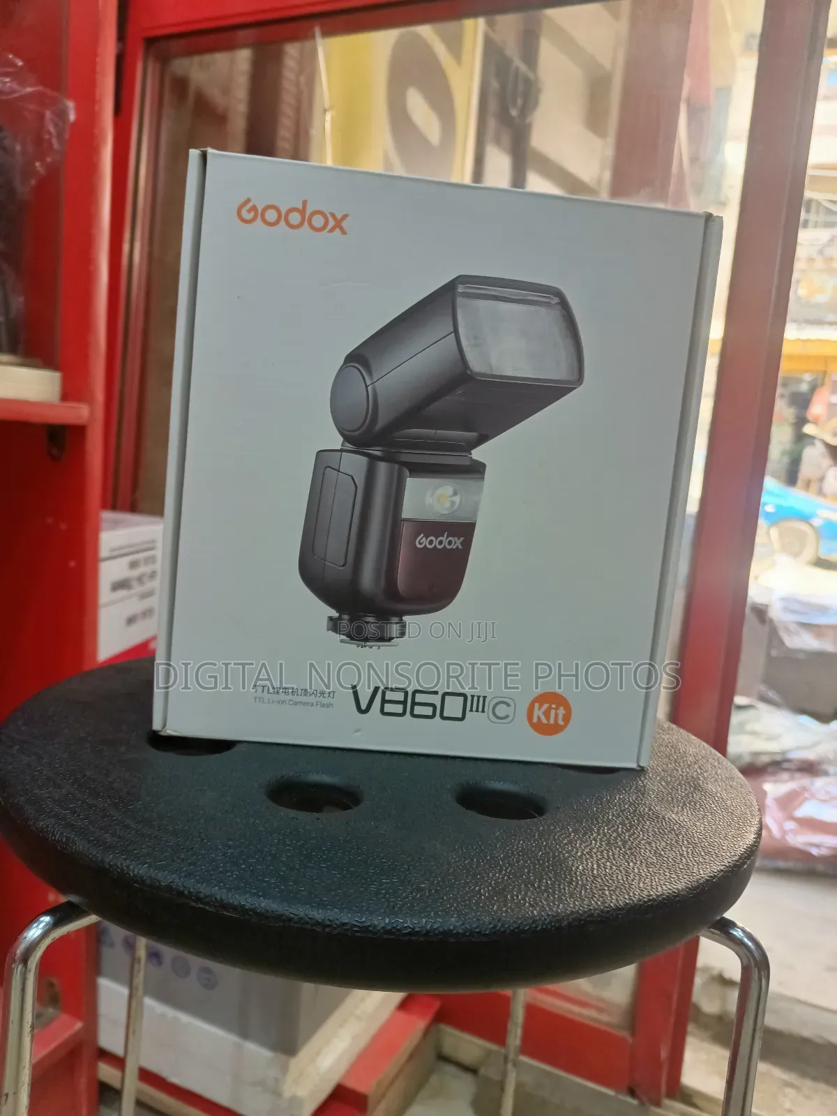 Brand New Godox V860iii(C) Flash Kit