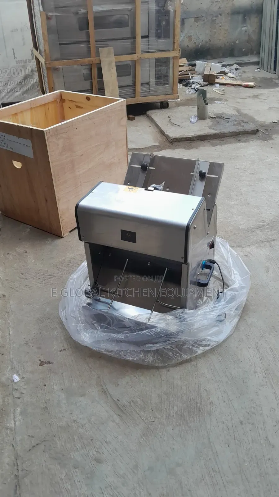 Bread Slicer Machine