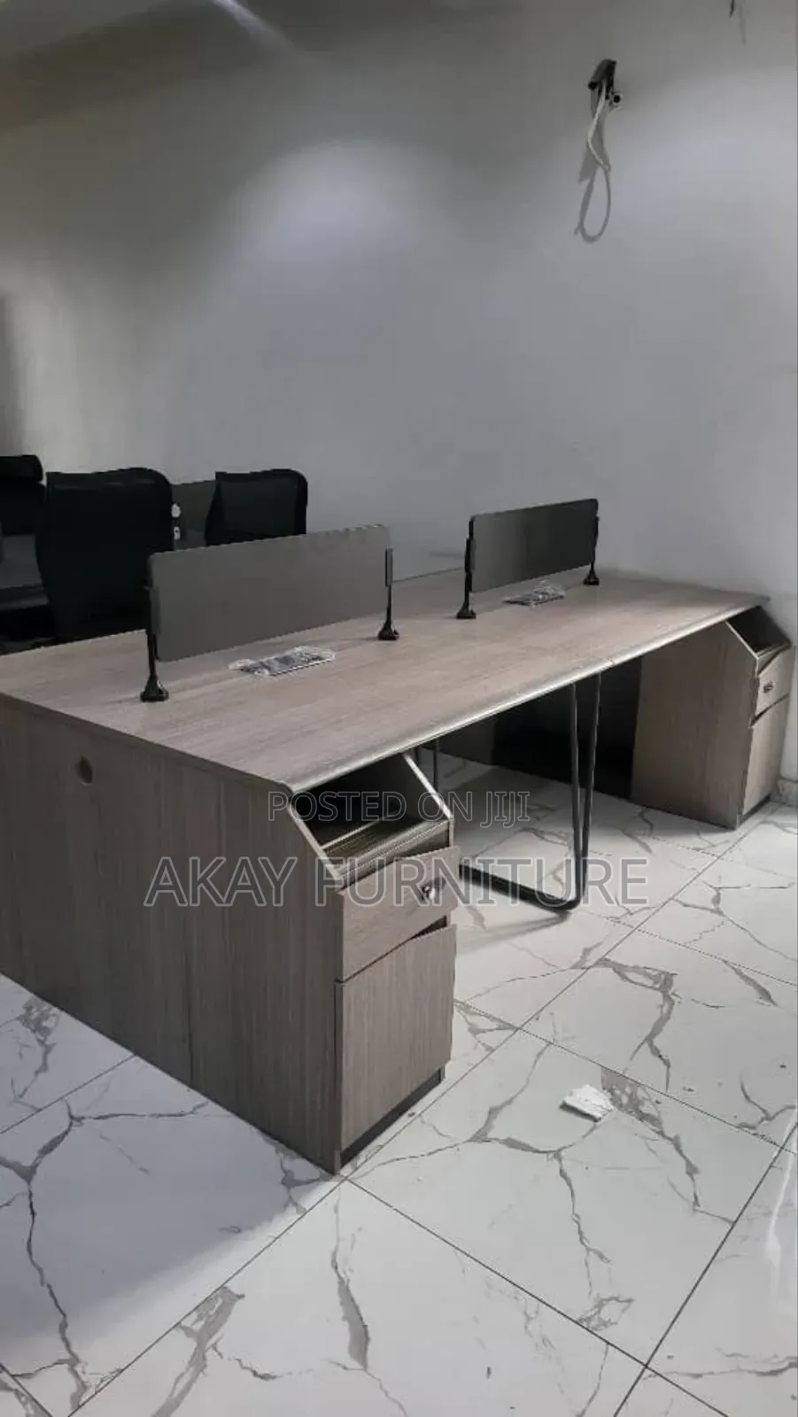 Workstation For 4 People