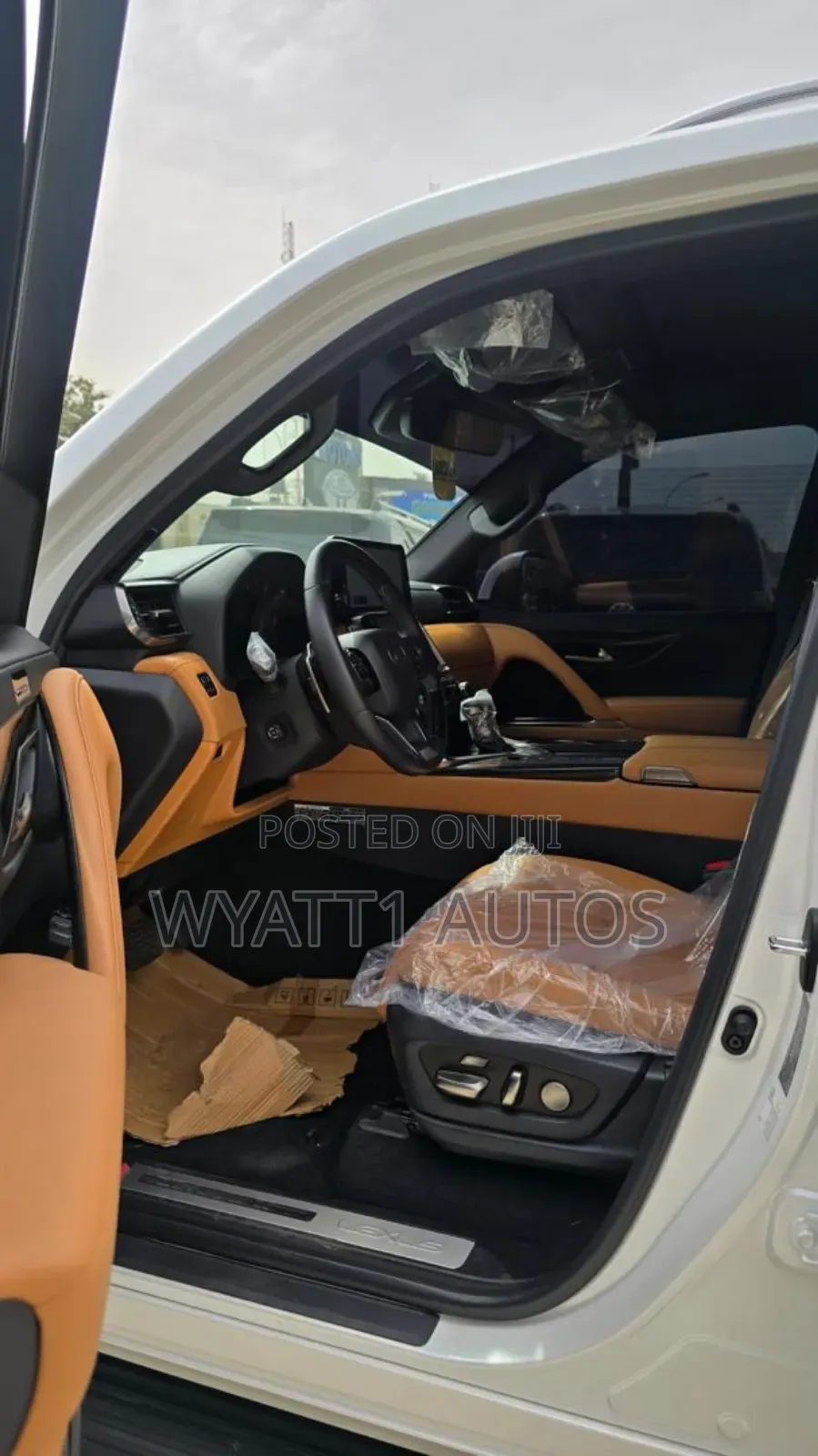 Lexus LX 2022 Black