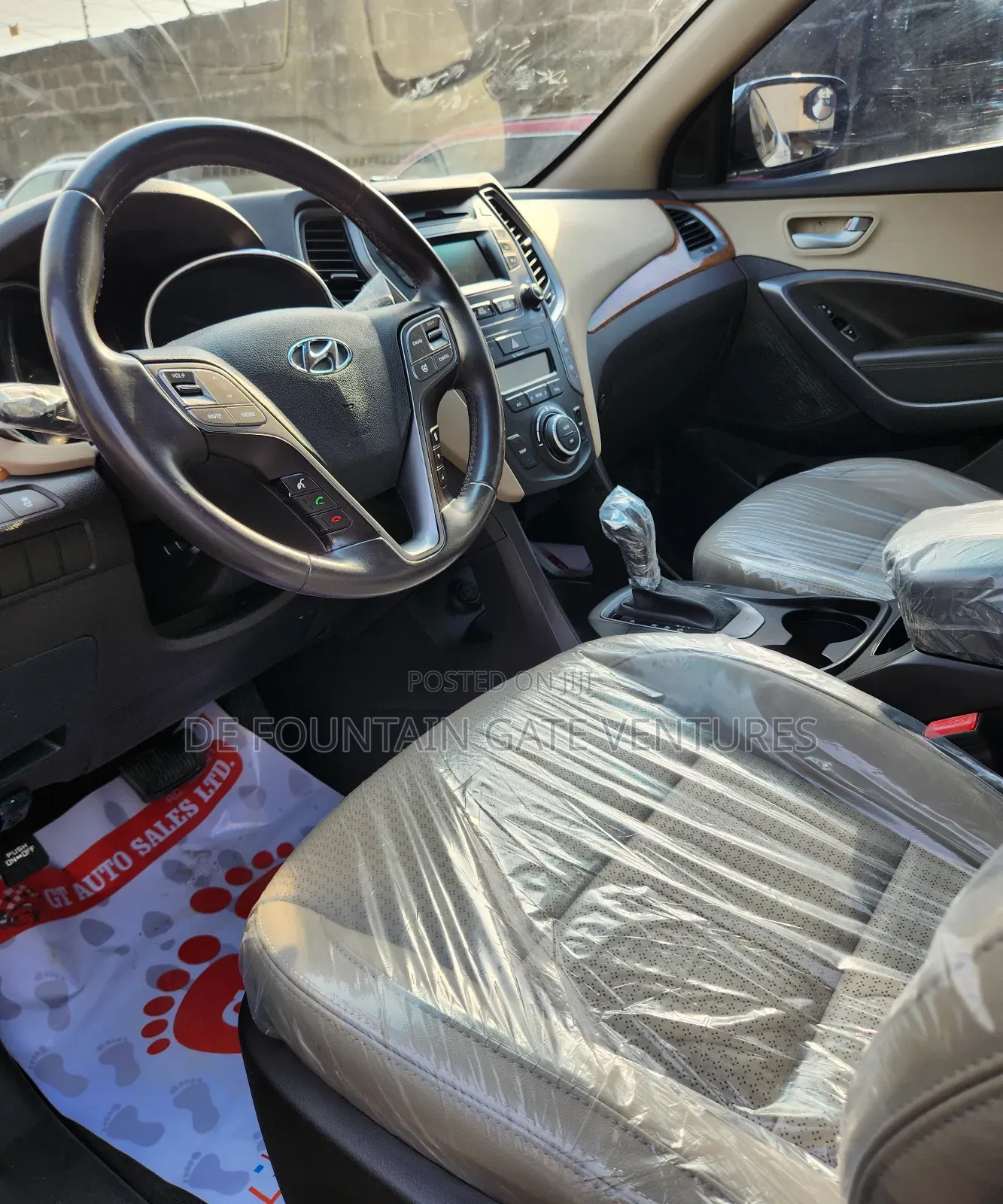 Hyundai Santa Fe Sport 2013 White