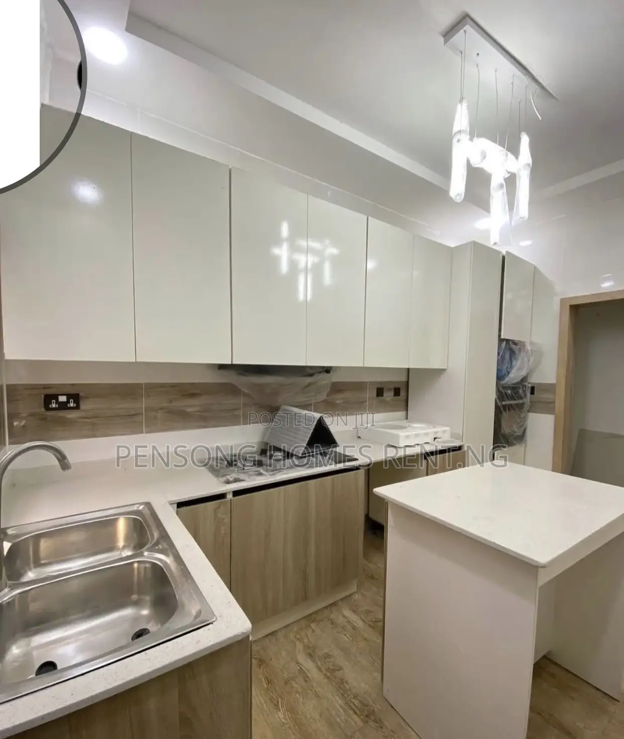 4bdrm Duplex in Ologolo for rent
