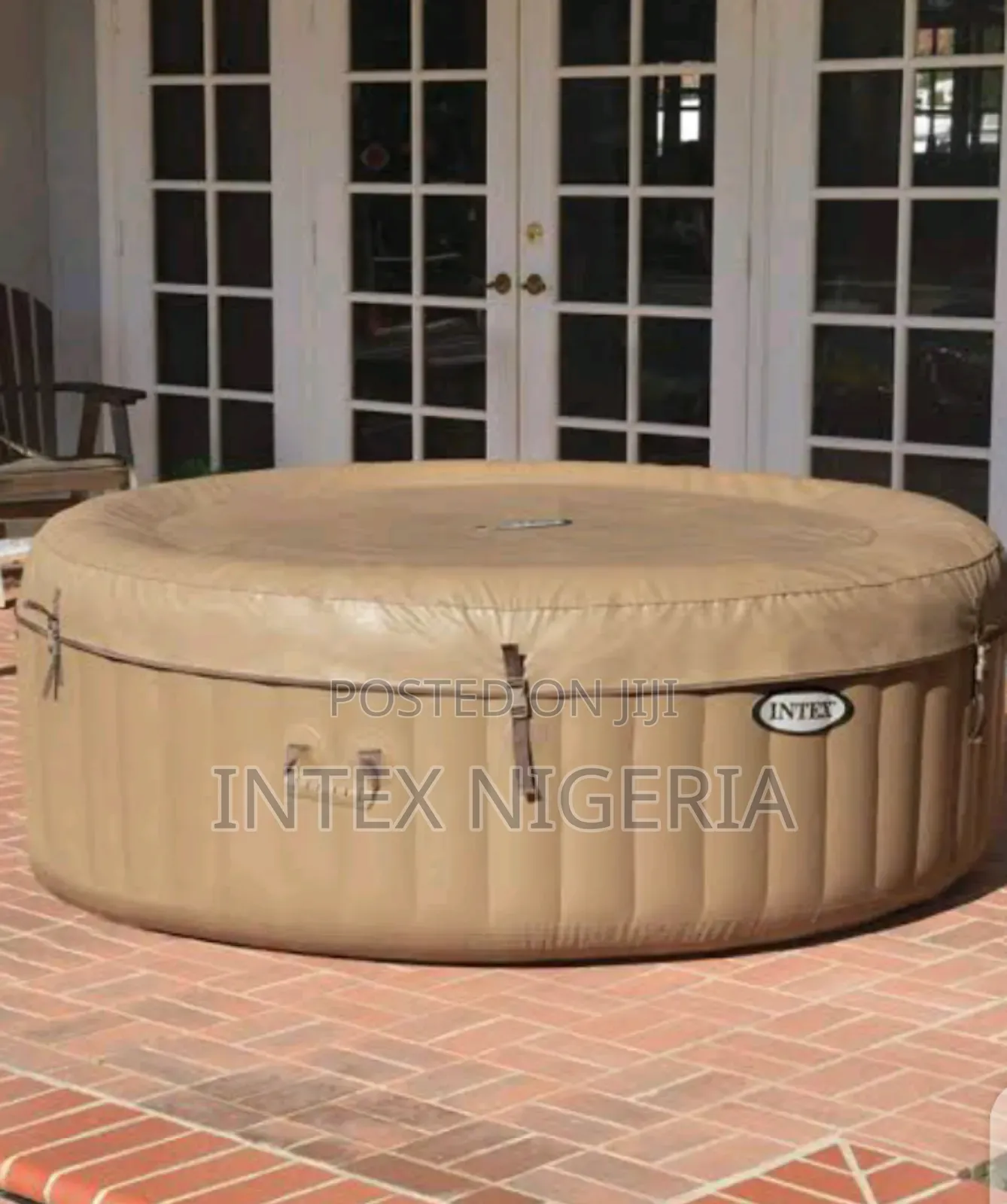 Intex 4 Seater Bubble Spa