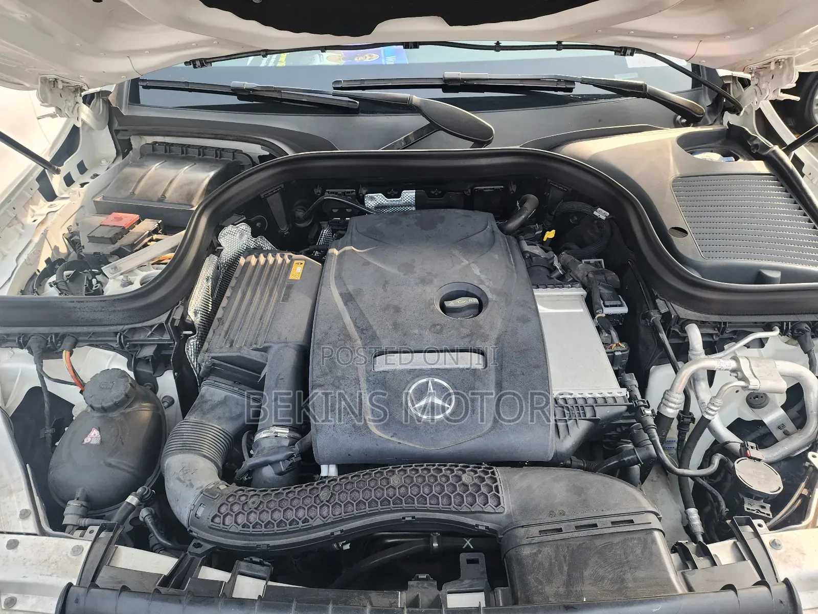 Mercedes-Benz GLC-Class 2018 White