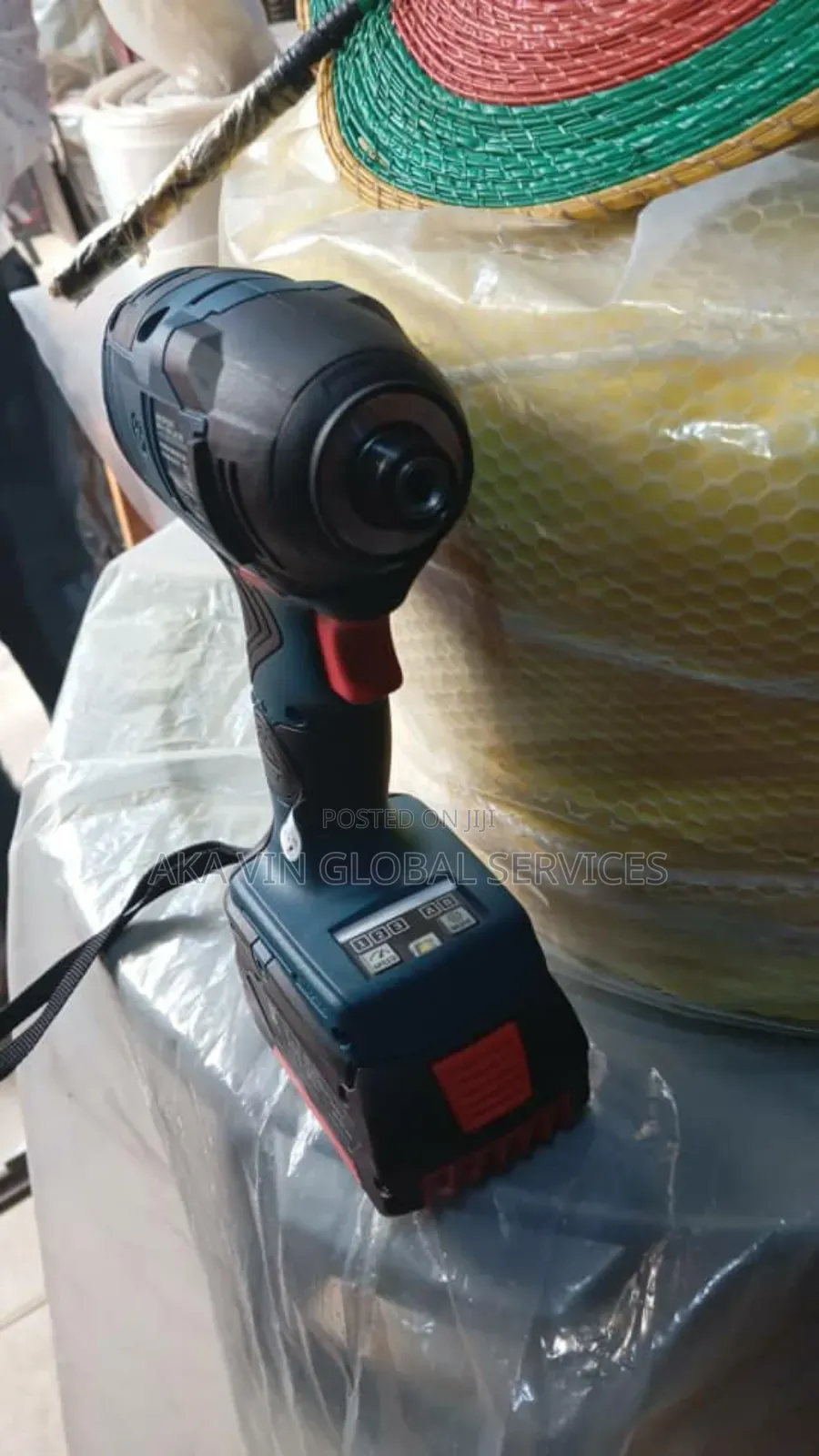 Bosch GDR 18v-210 C 18V.