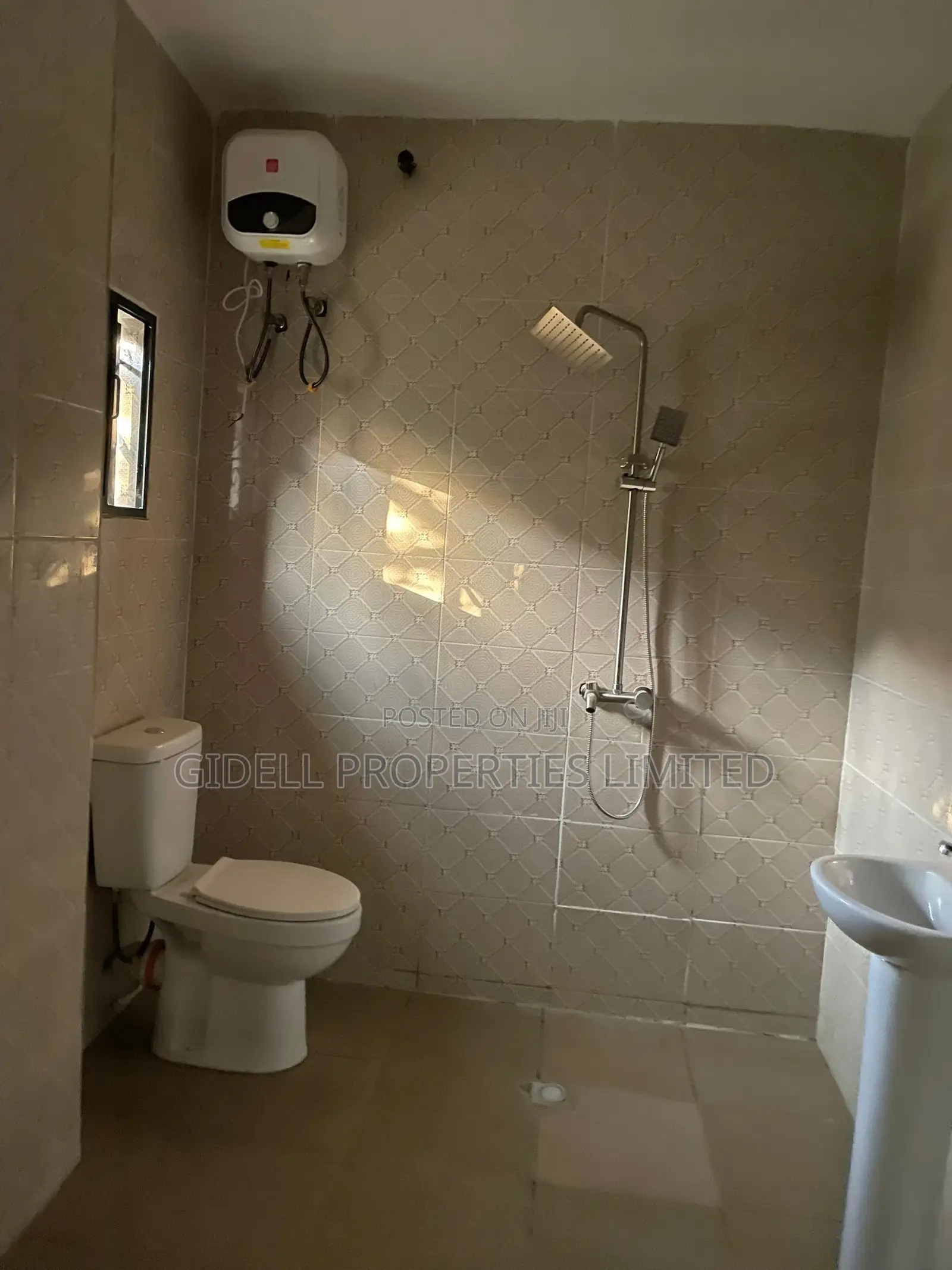 4bdrm Townhouse / Terrace in Asokoro for rent