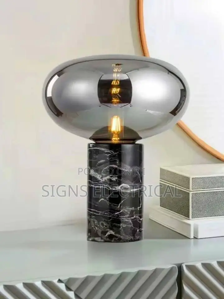 Scandinavia Marble Decoration Desk Lamp
