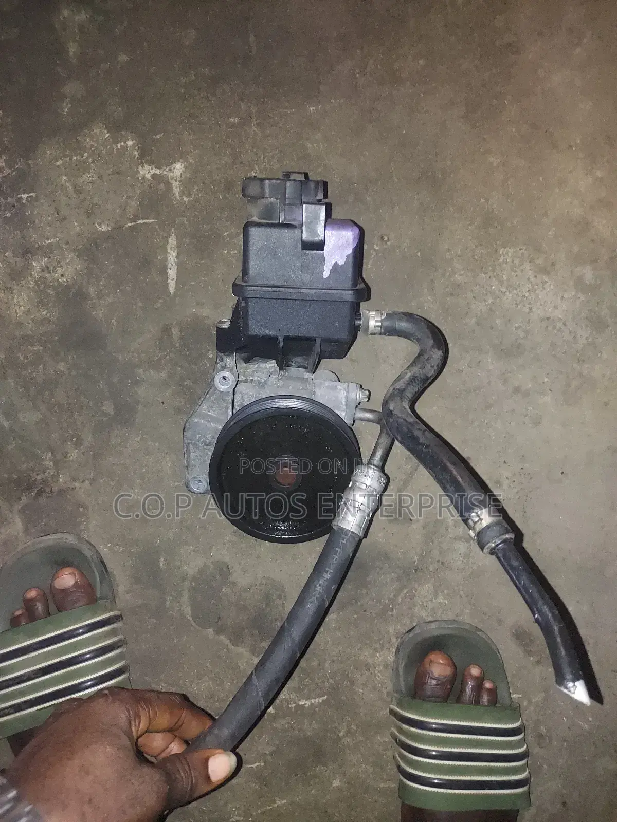Power Steering Pump for Mercedes Benz GLK and C300 2008-2013