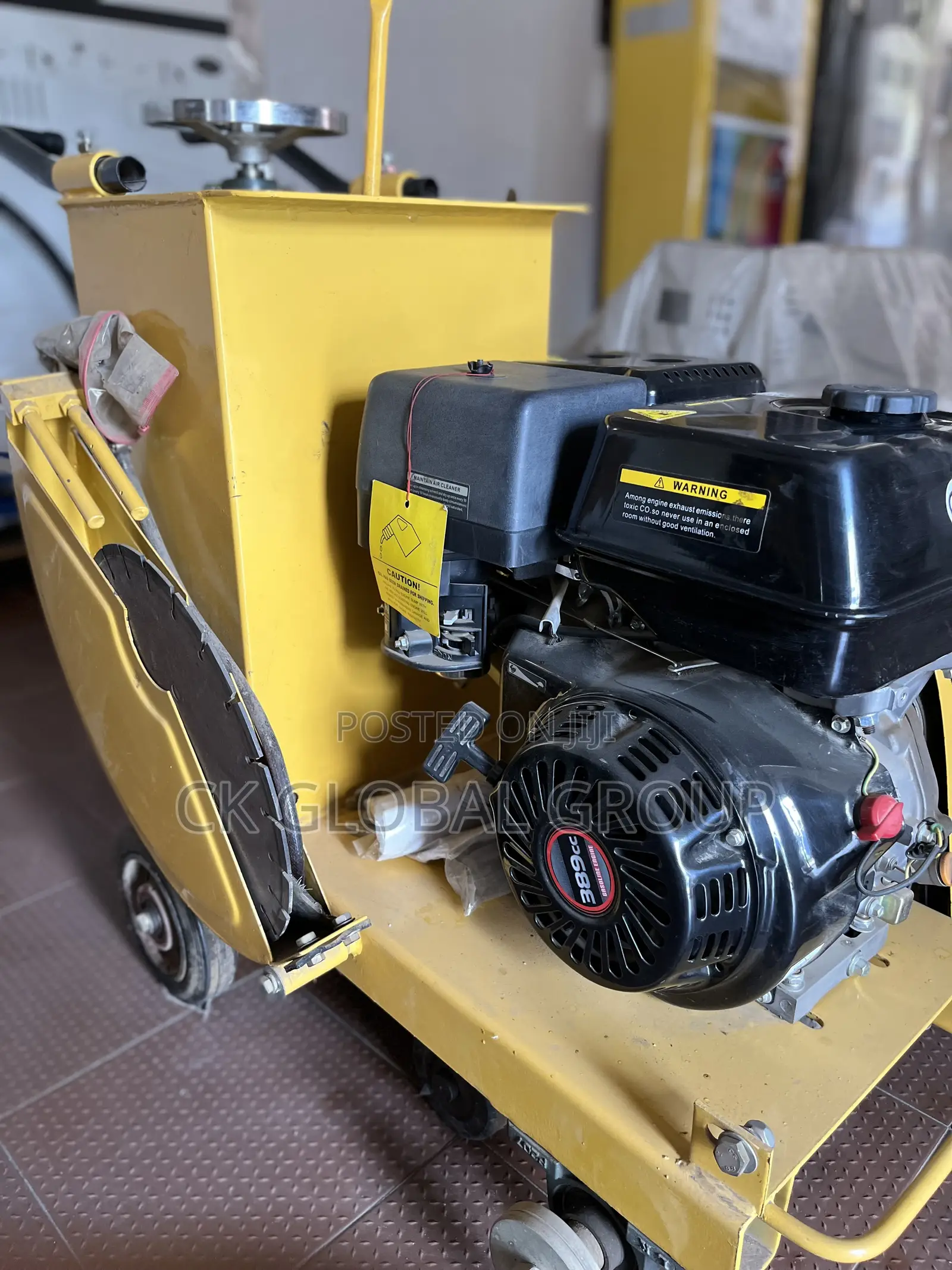 Concrete Cutting Machine (18 Inches )
