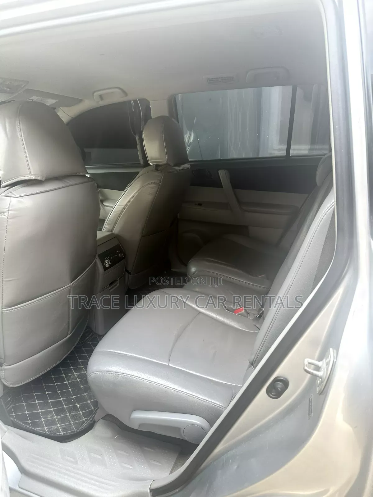 Car for Rent - Highlander [Wedding/Airport Pickup/Meetings