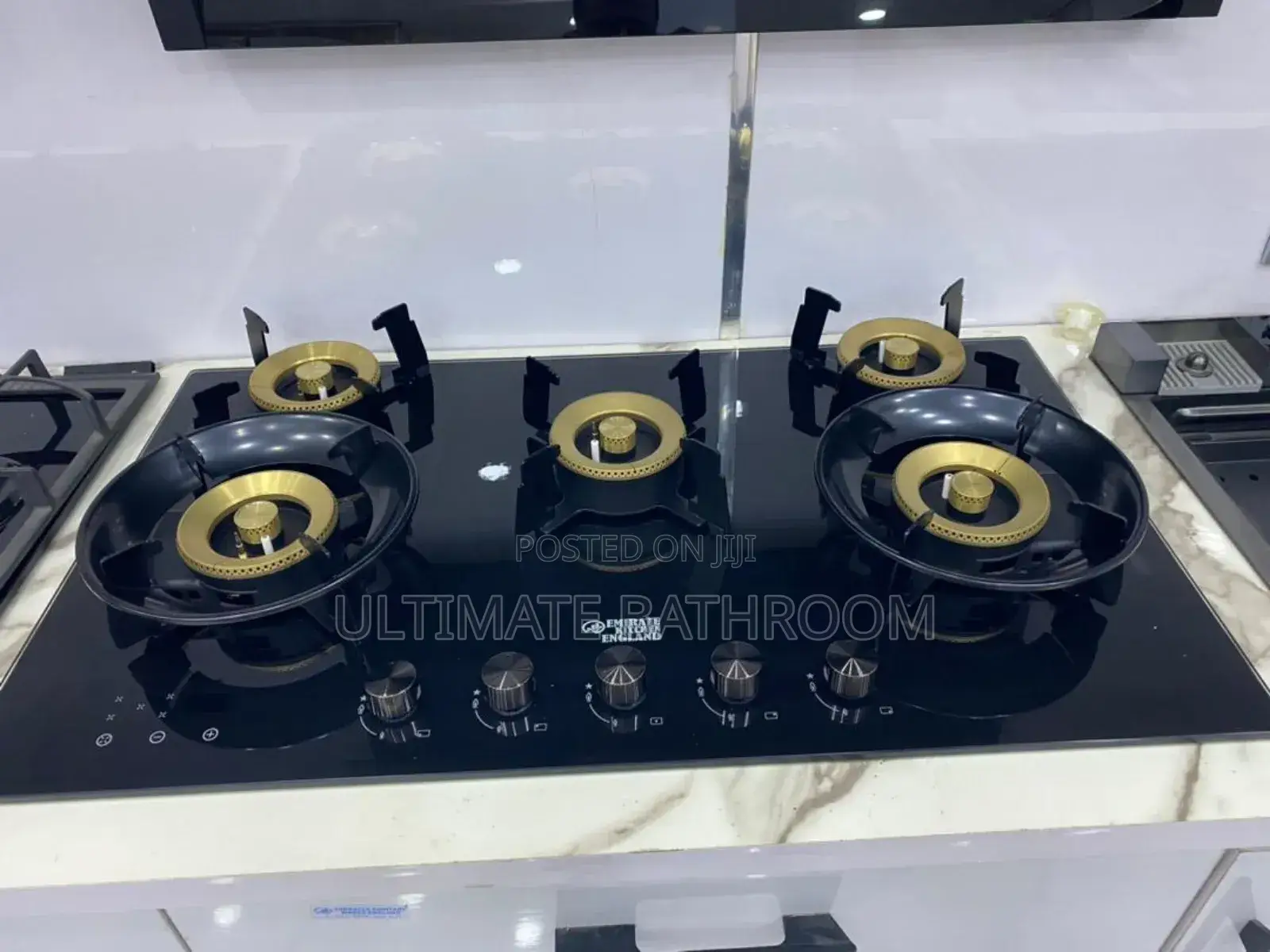 Black and Gold 5burner Flip Up Gas Hob