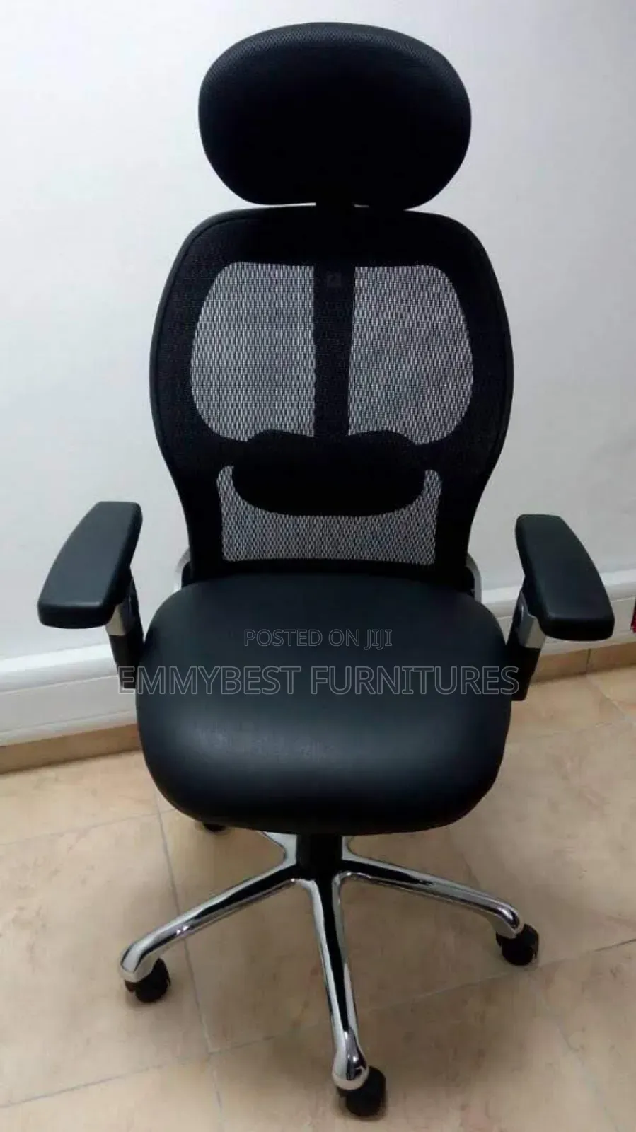 Executive Recliner Office Chair.