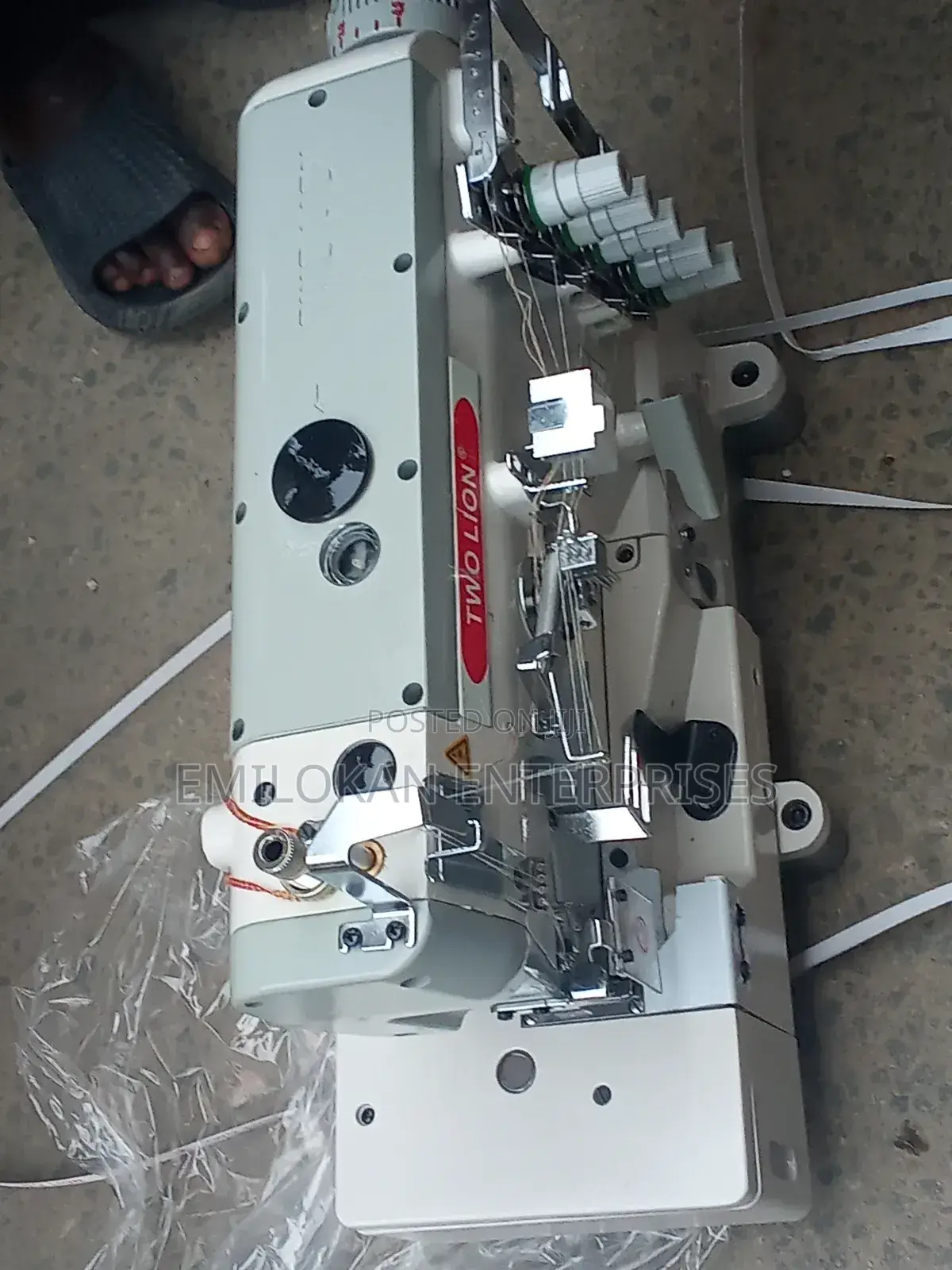 Industrial Tapping Machine for Ready to Wear