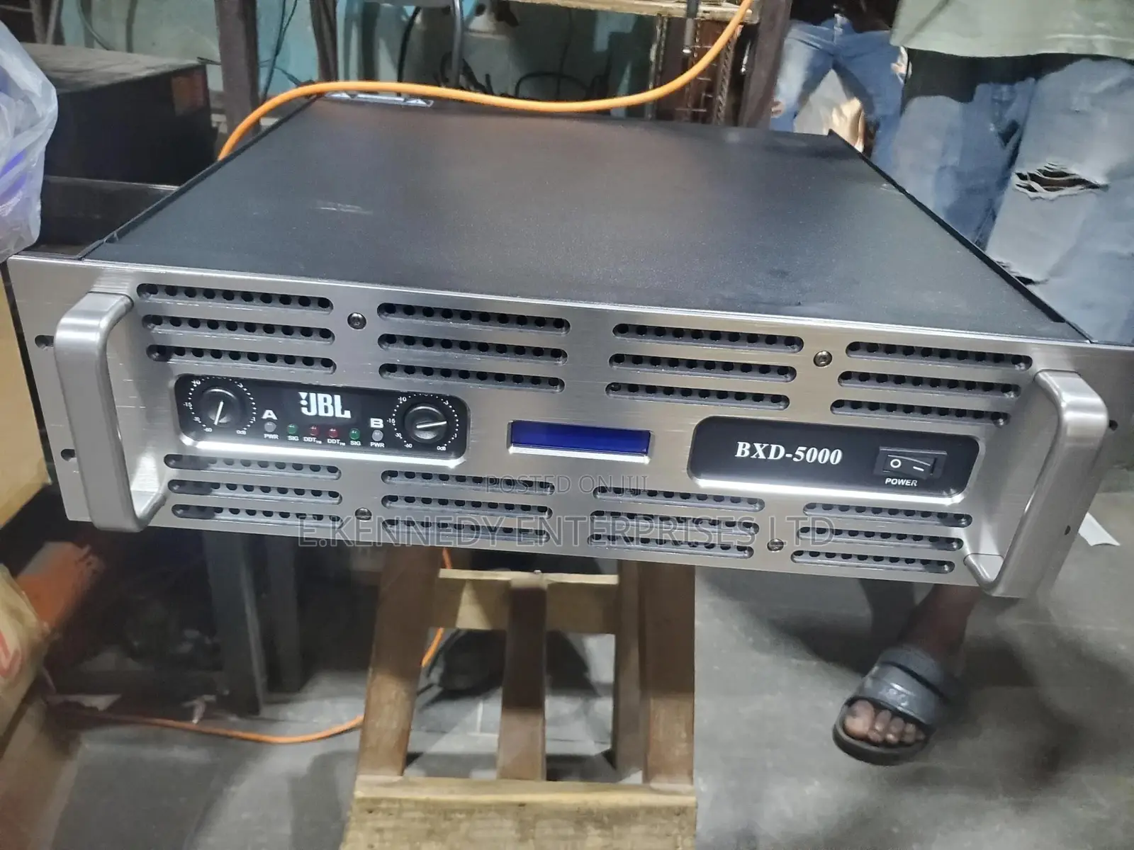 JBL BXD 5000 Amplifier