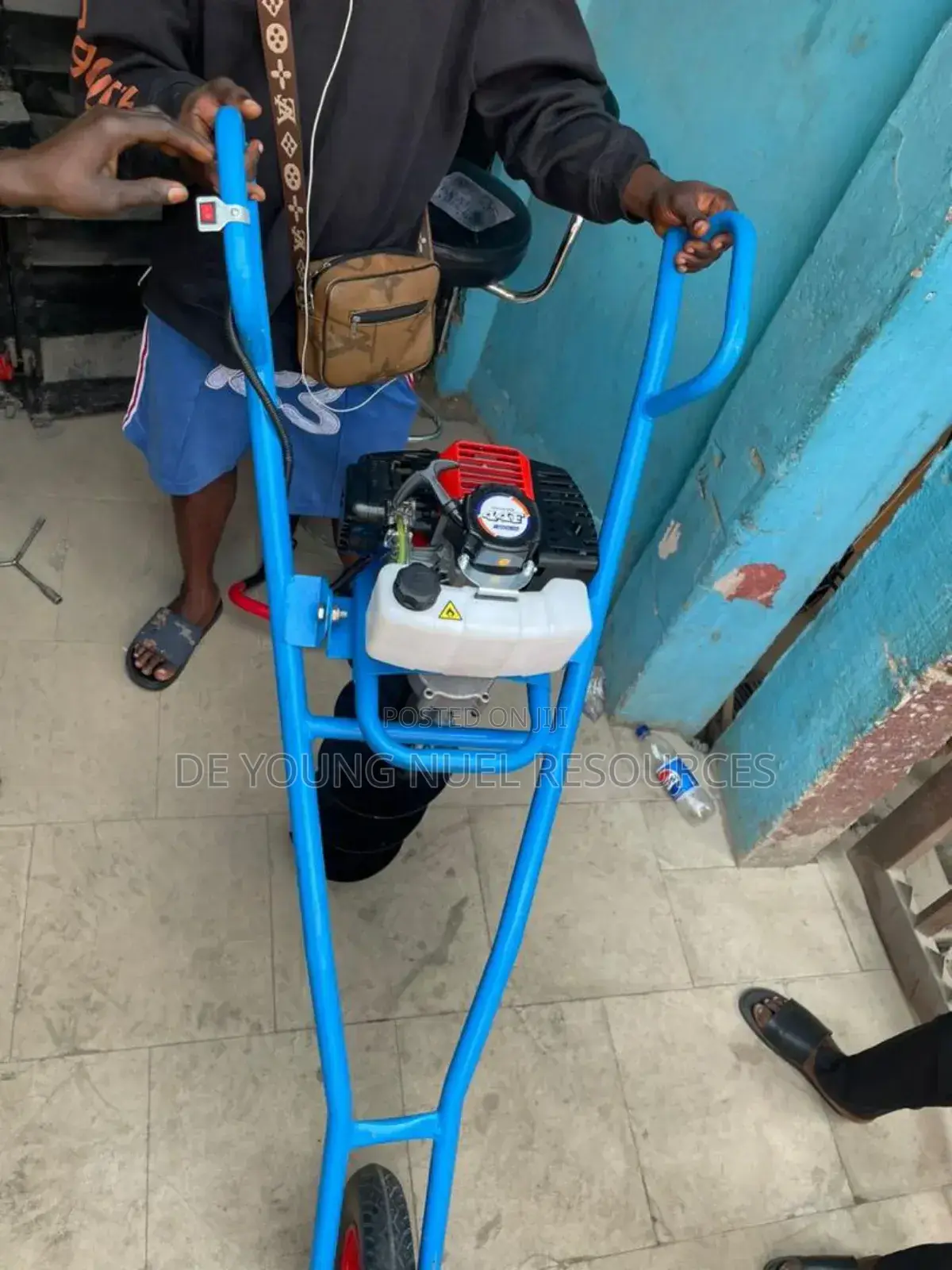 Earth Auger With Trolley