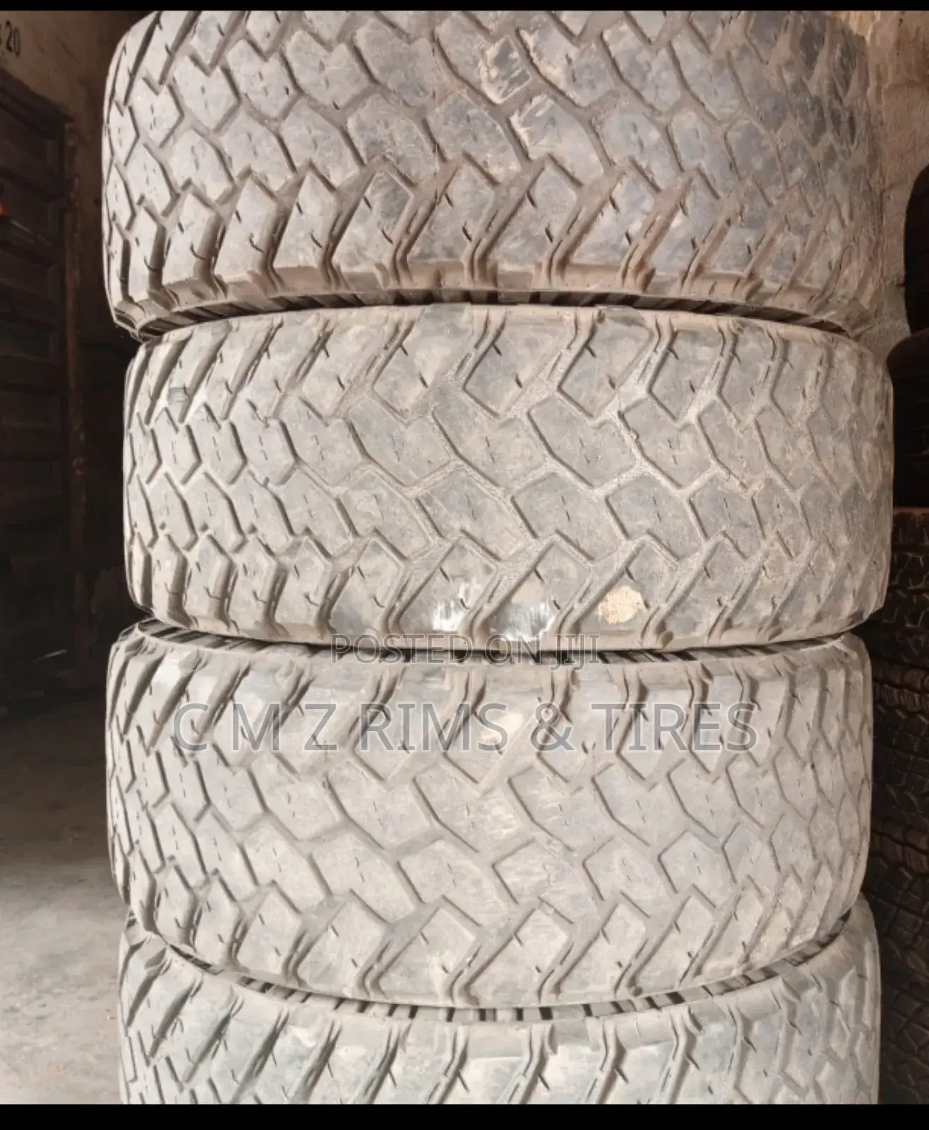 295/70r17 Tokunbo Off-Road Tire