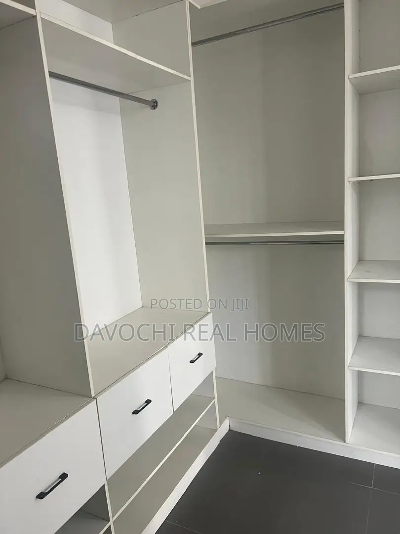 Furnished 5bdrm Apartment in Victoria Island for rent