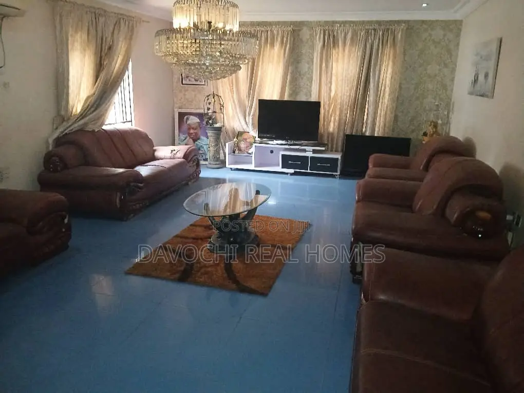 Furnished 11bdrm Duplex in Victoria Island for rent