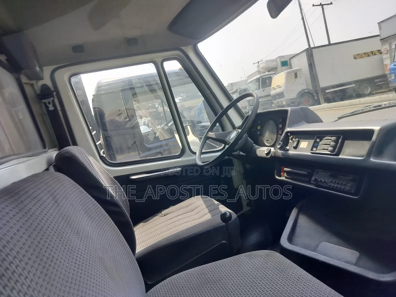 White Mercedes Benz 410 Truck