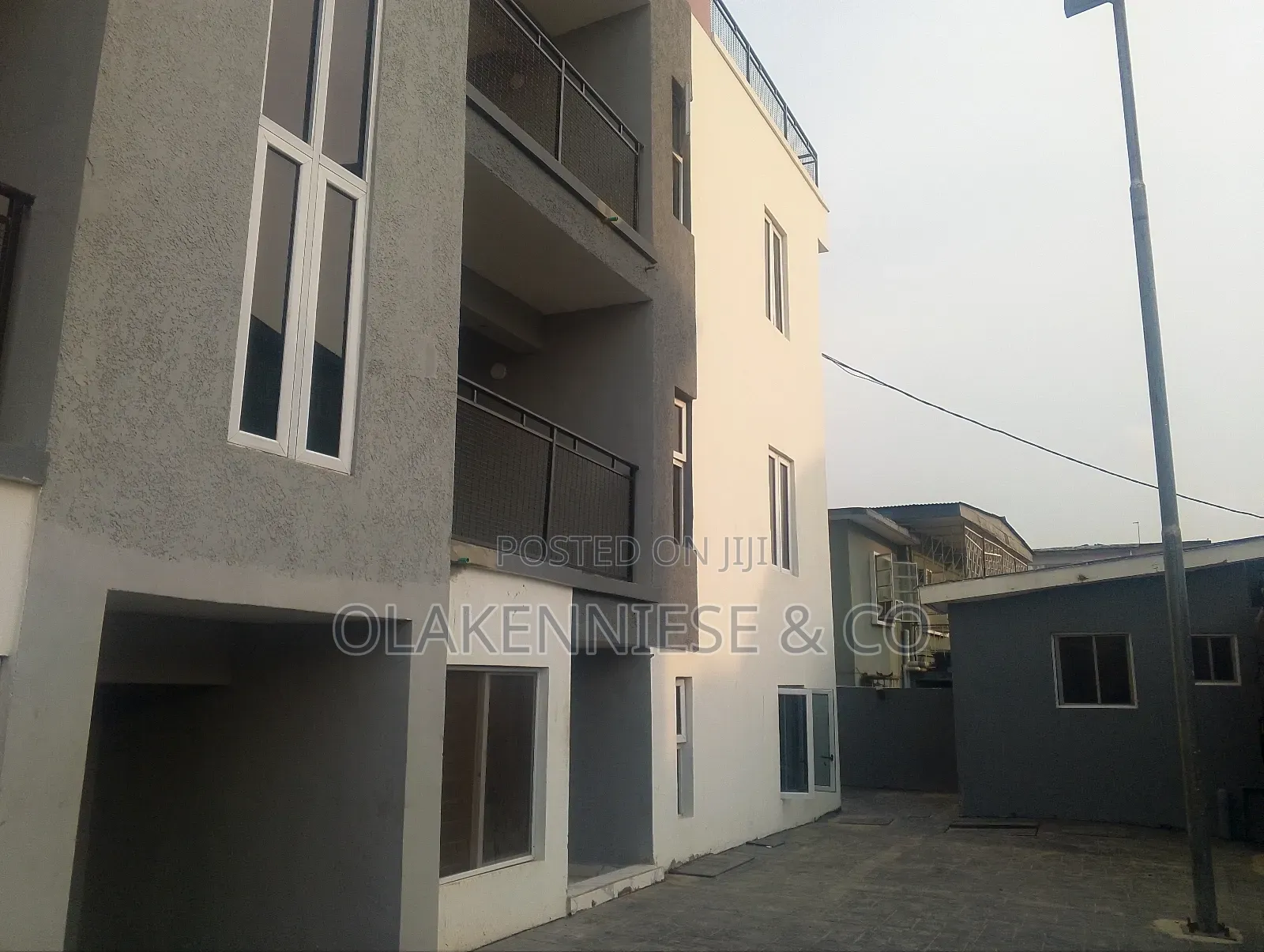 3bdrm Block of Flats in Kilo/Masha for sale