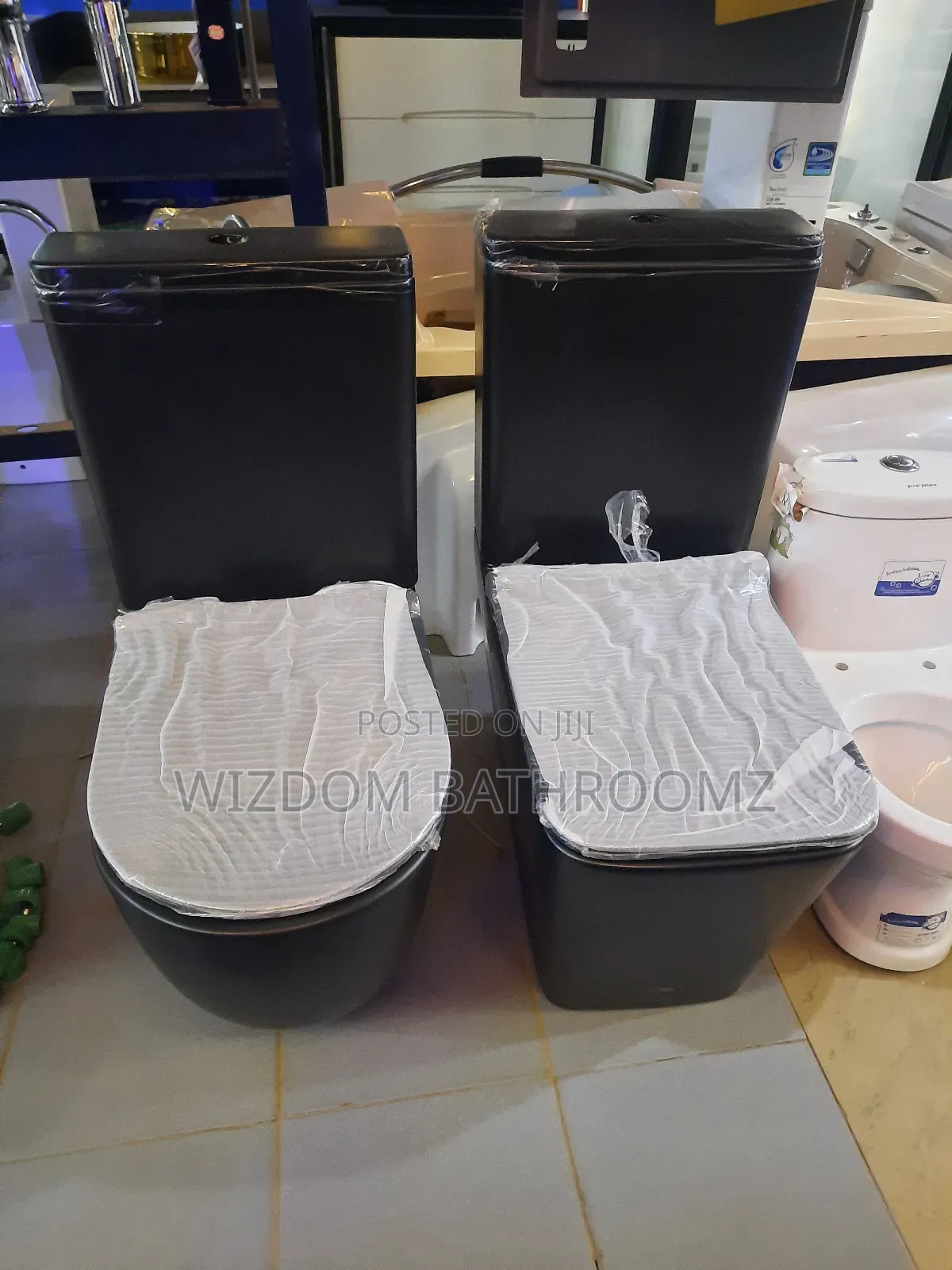 Mmat Bkack Executive Wc