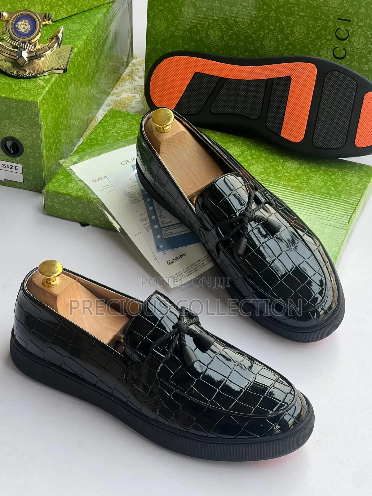 Glossy Gucci Leather All Black Bow Loafers