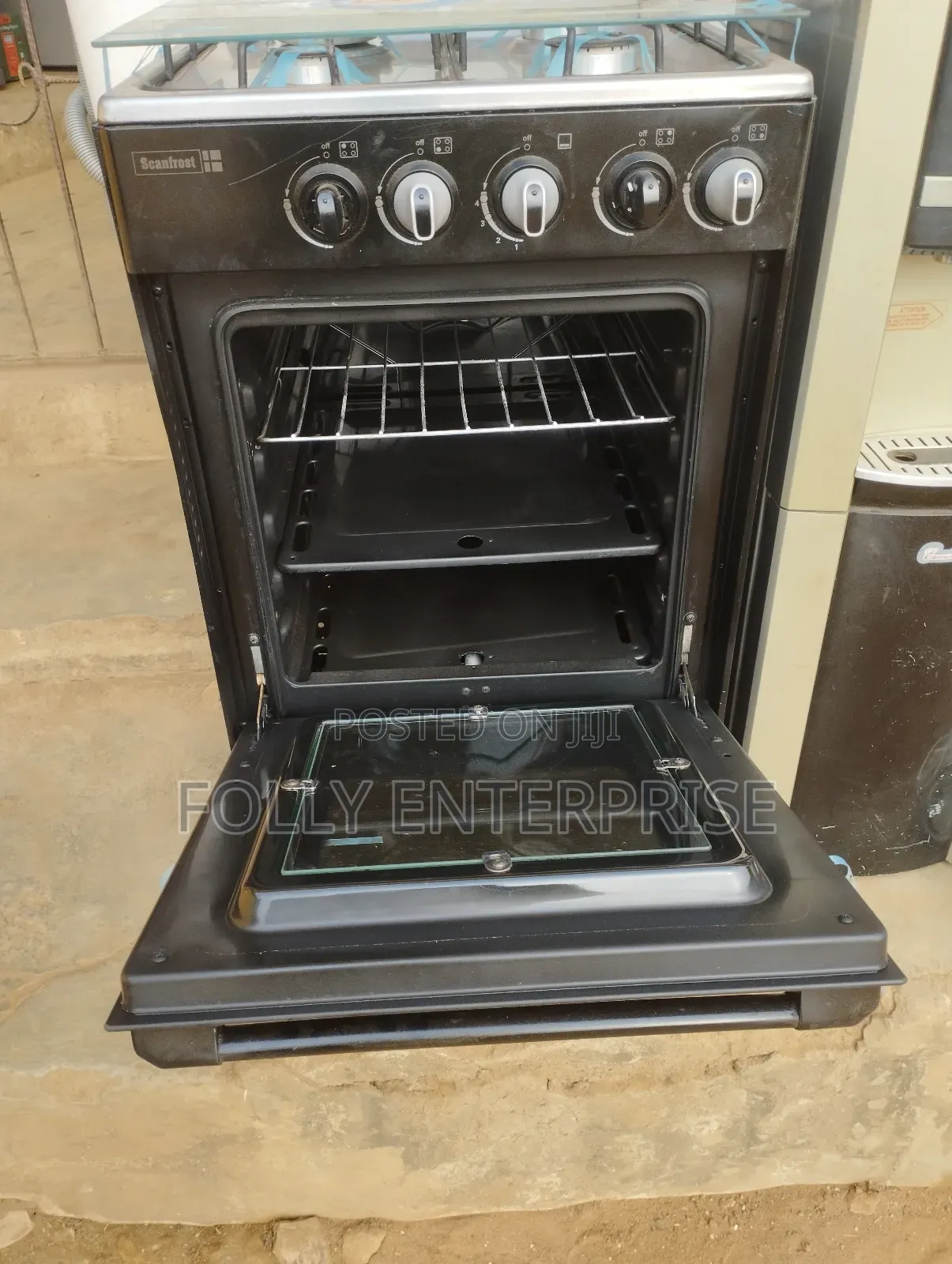 Four Burners Standing Cooker With Oven and Grill