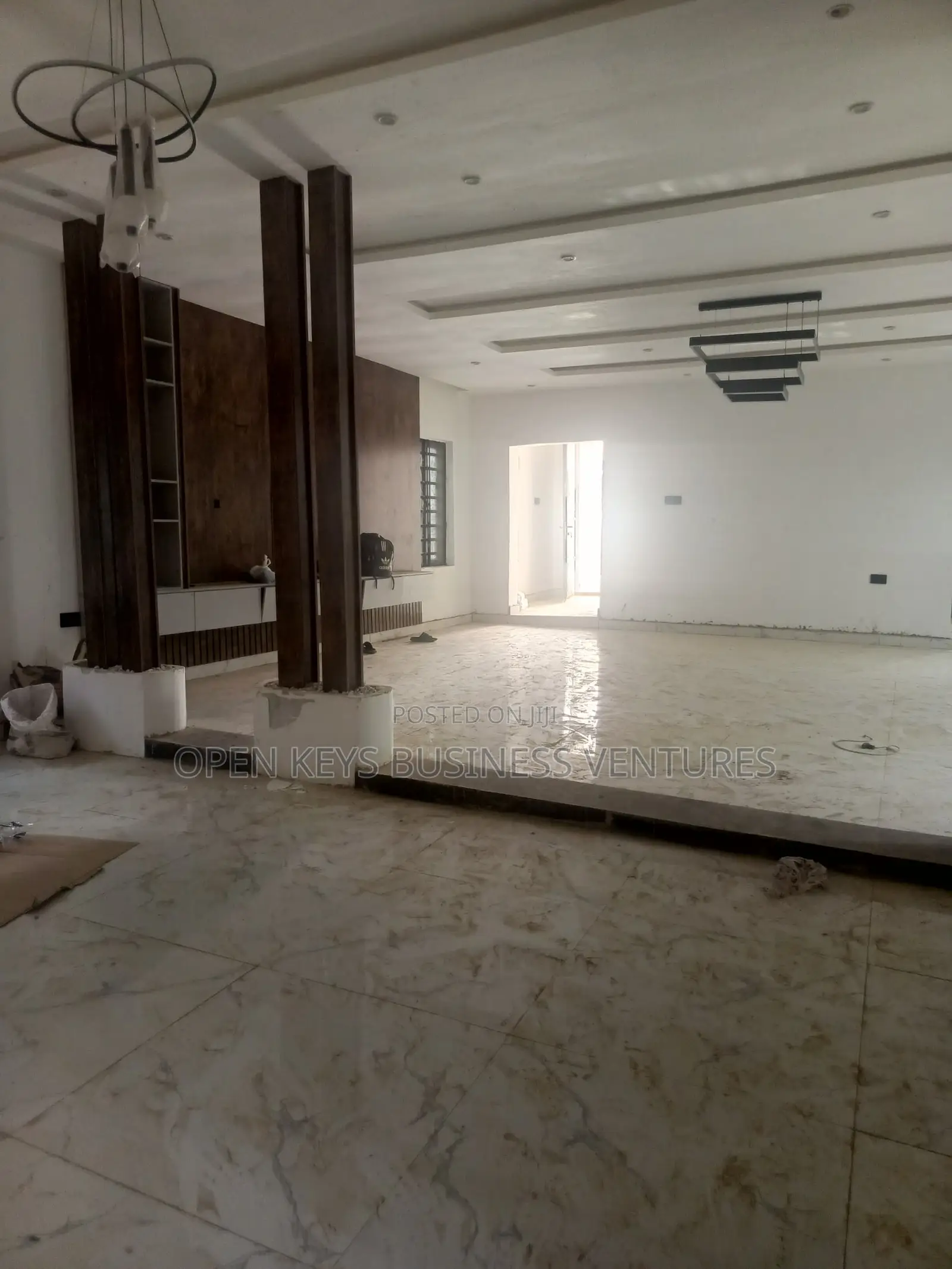 Furnished 4bdrm Duplex in Carlton Gate, Akobo for sale