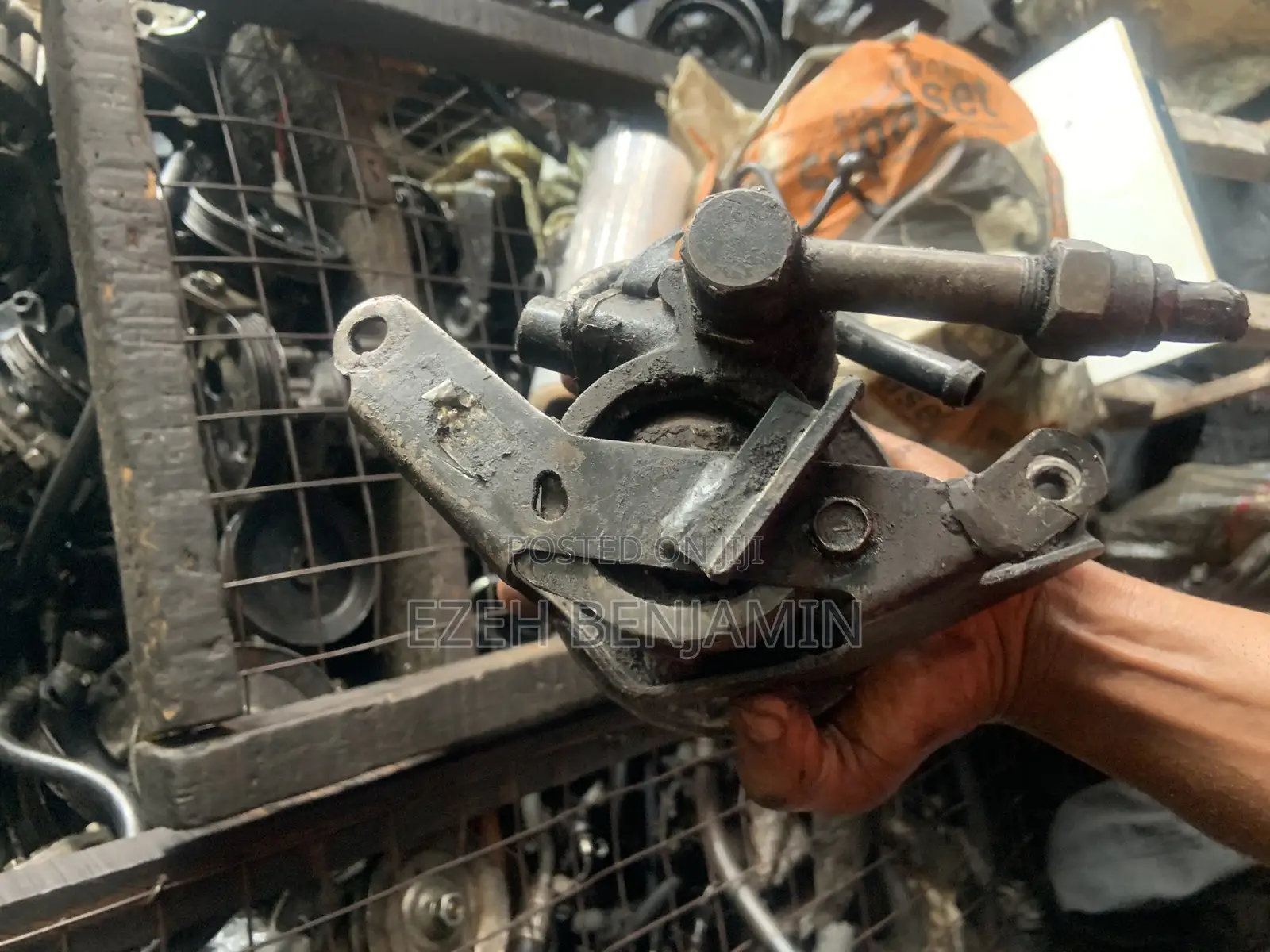 Power Steering Pump Nissan Laurel