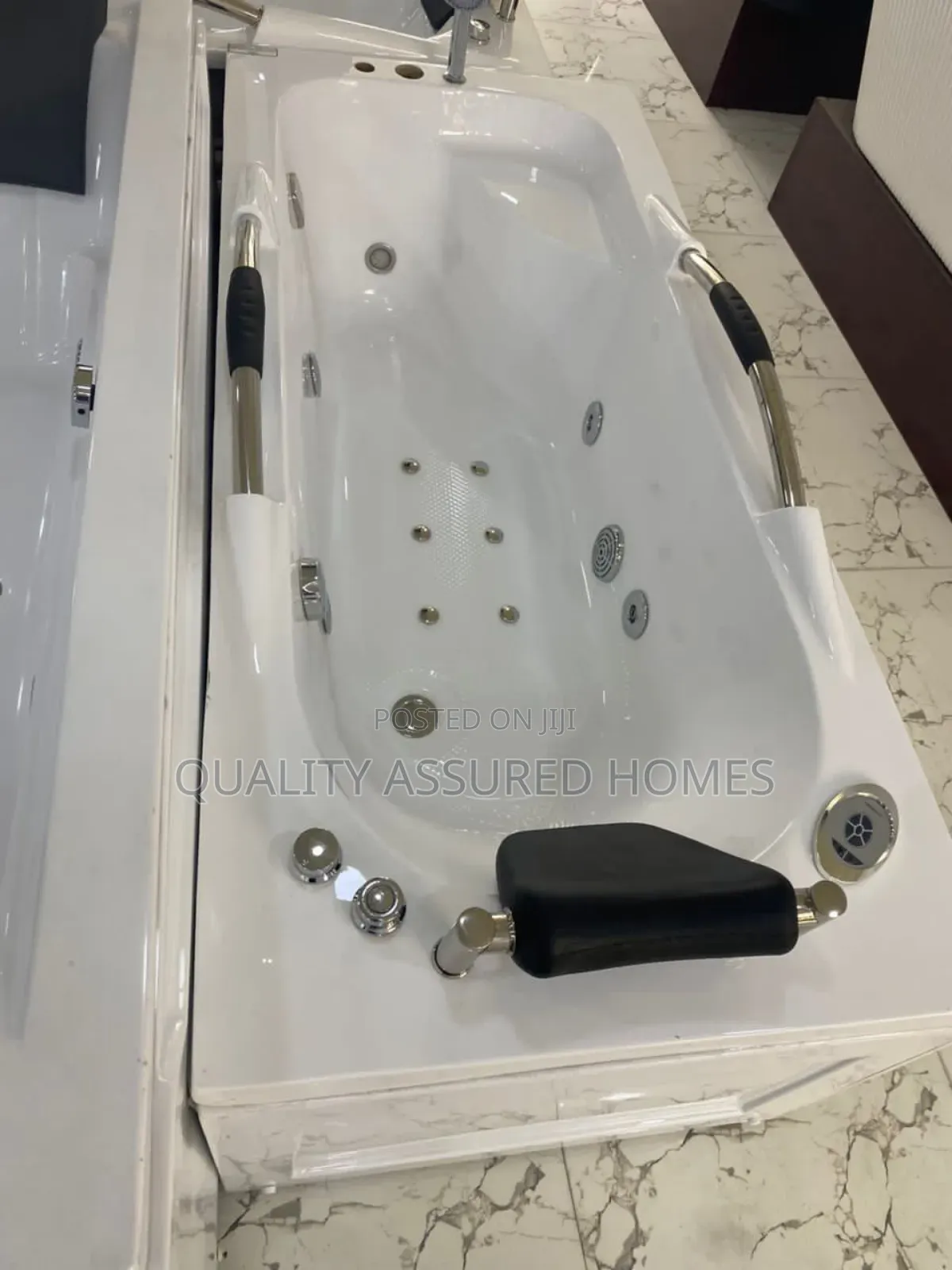 Single Jacuzzi Executive