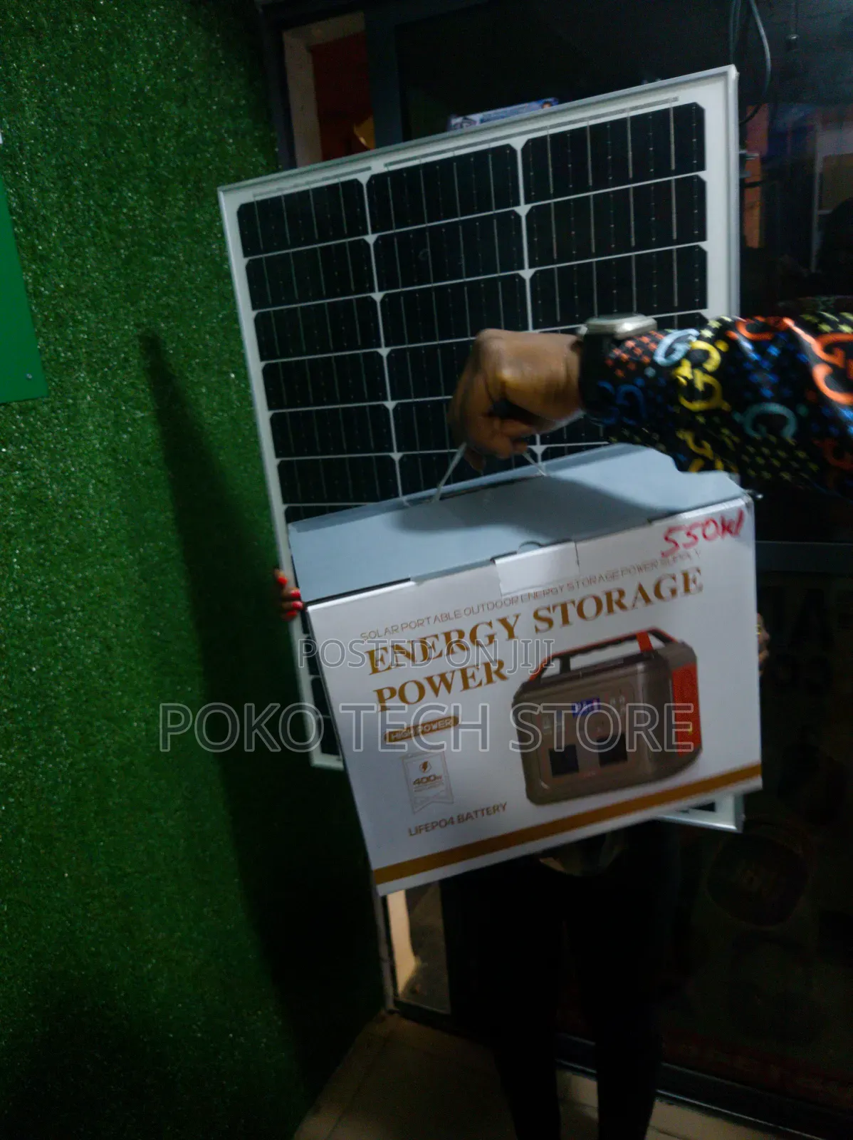 Brand New 450/500w Solar Portable Outdoor Energy Storage