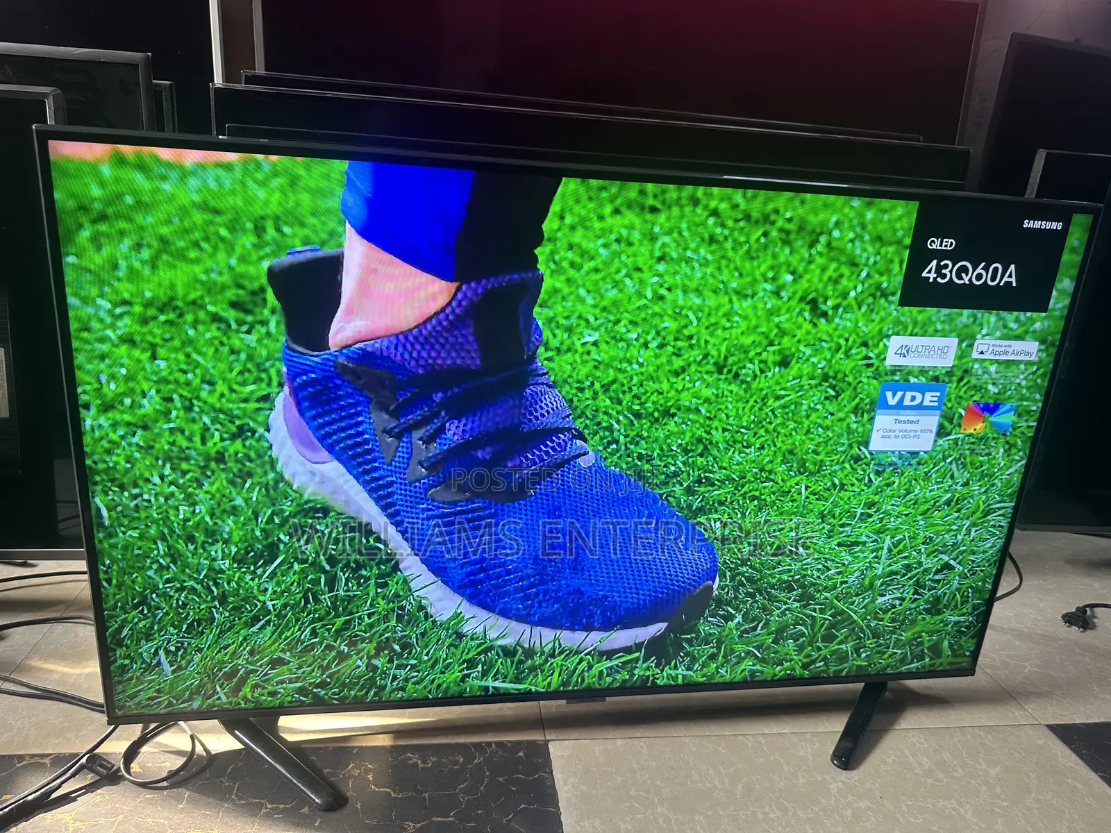 SAMSUNG 43 Inches Qled Smart Tv