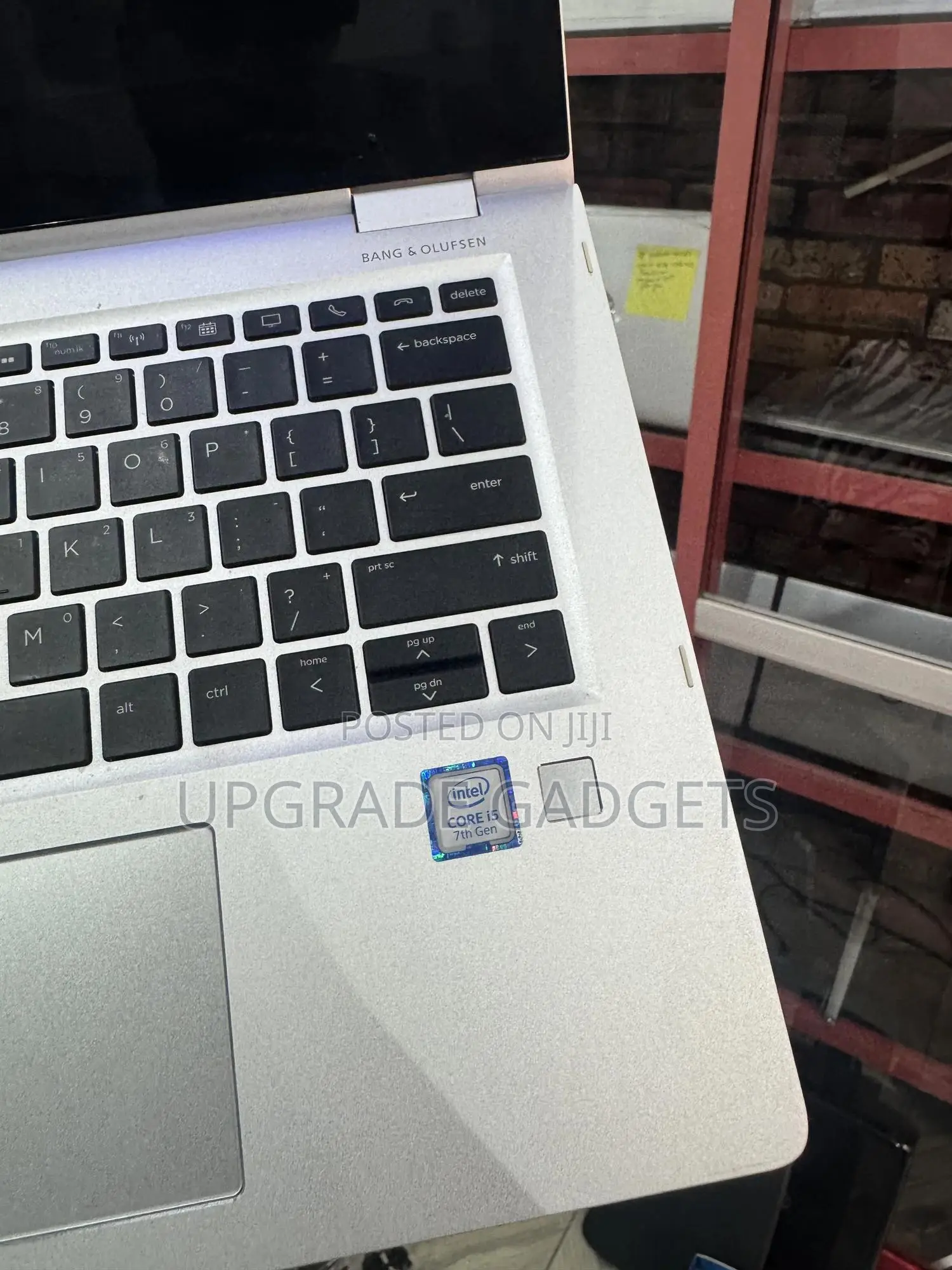Laptop HP EliteBook X360 1030 G2 8GB Intel Core I5 HDD+SSD 256GB