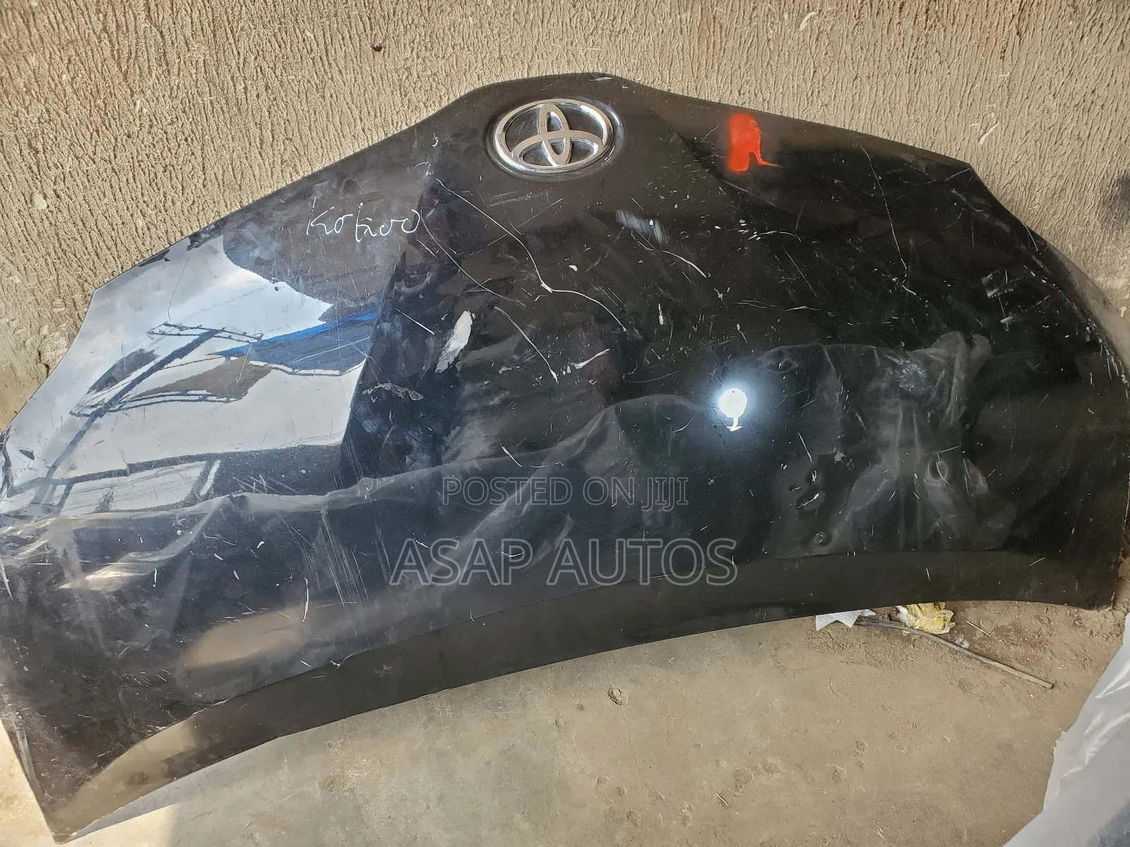 Bonnet for Toyota Sienna 2012
