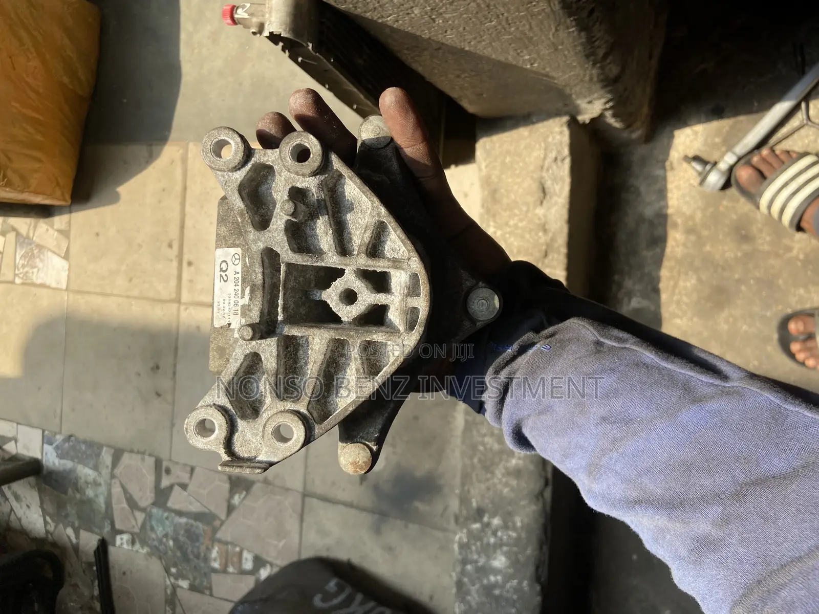Gearbox Mount/Seat 204,212 and GLK 4matic