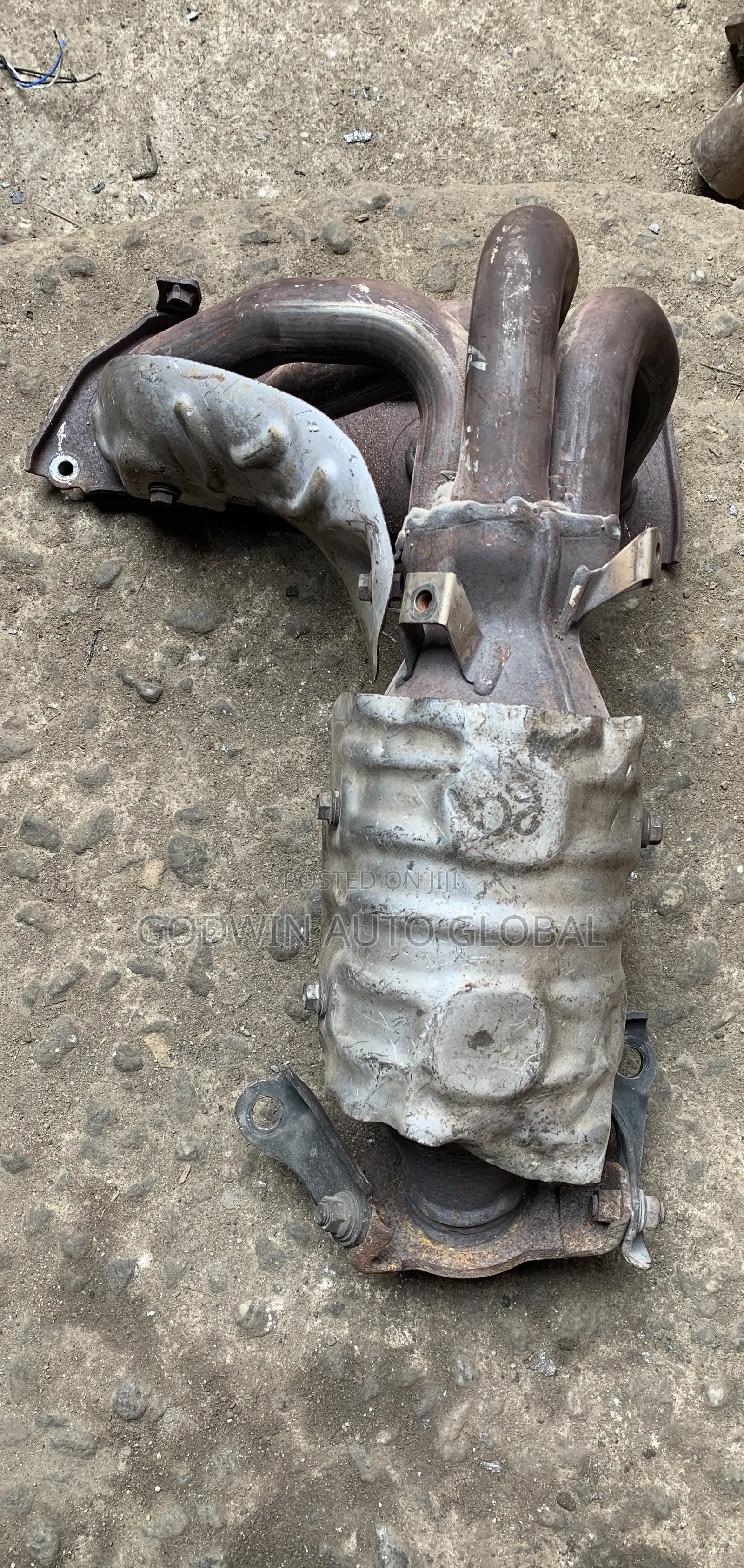 Direct Engine Catalyst Toyota Venza 2015