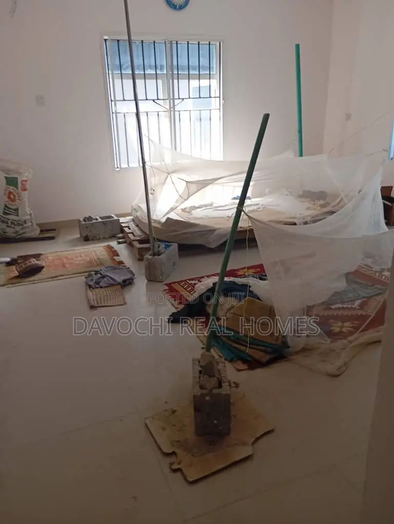 Furnished 3bdrm Apartment in Lekki Phase1 for rent