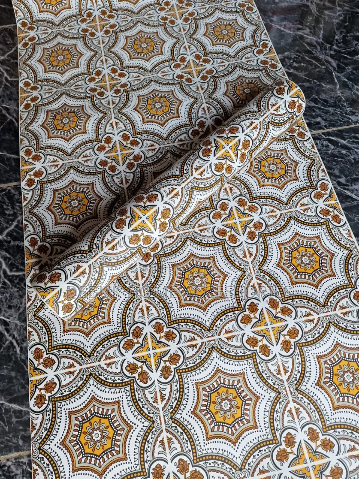 Quality and Unique Wall-Paper
